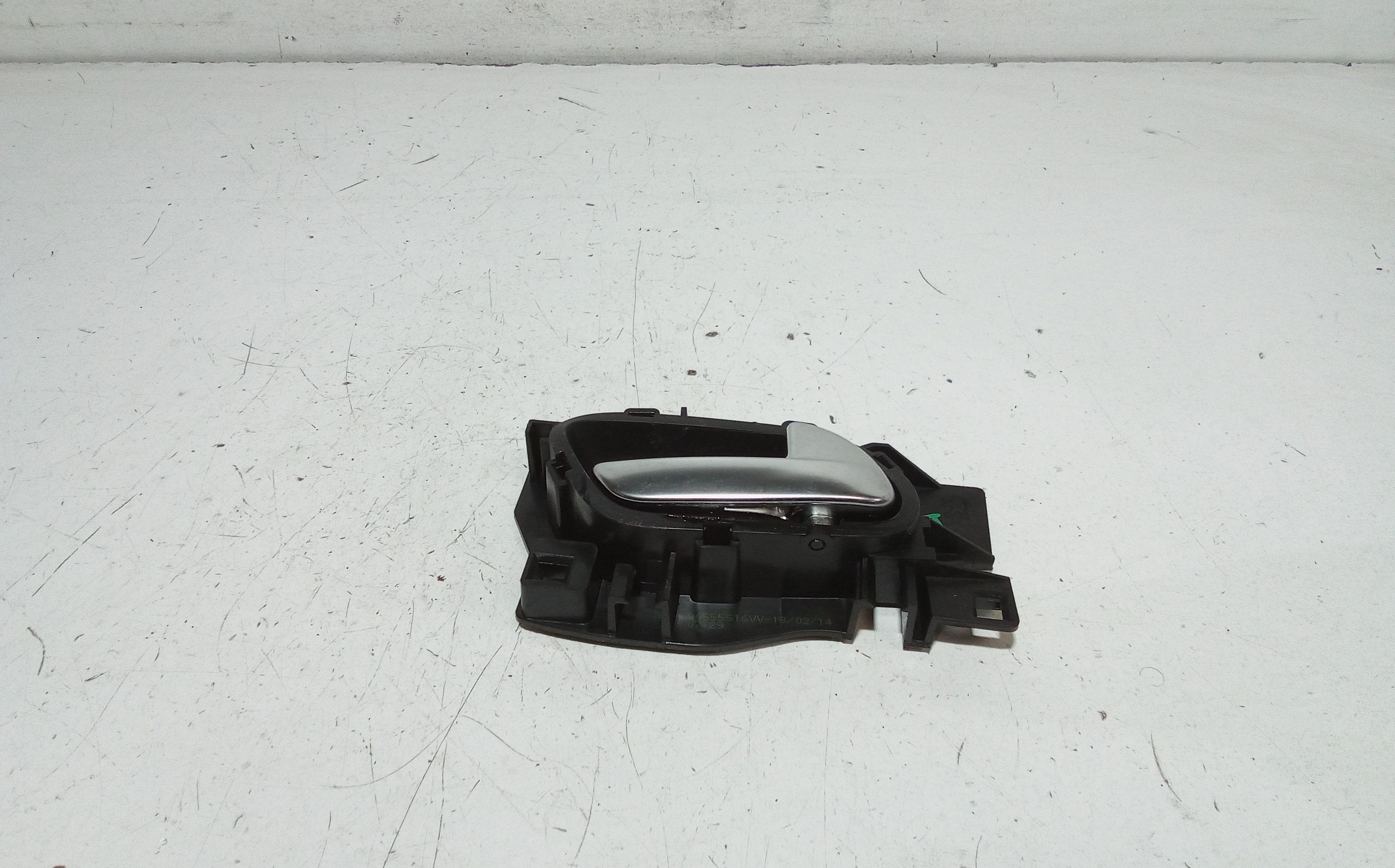 Maniglia Int. Apertura Porta Post. Destro 9144C1 Usato