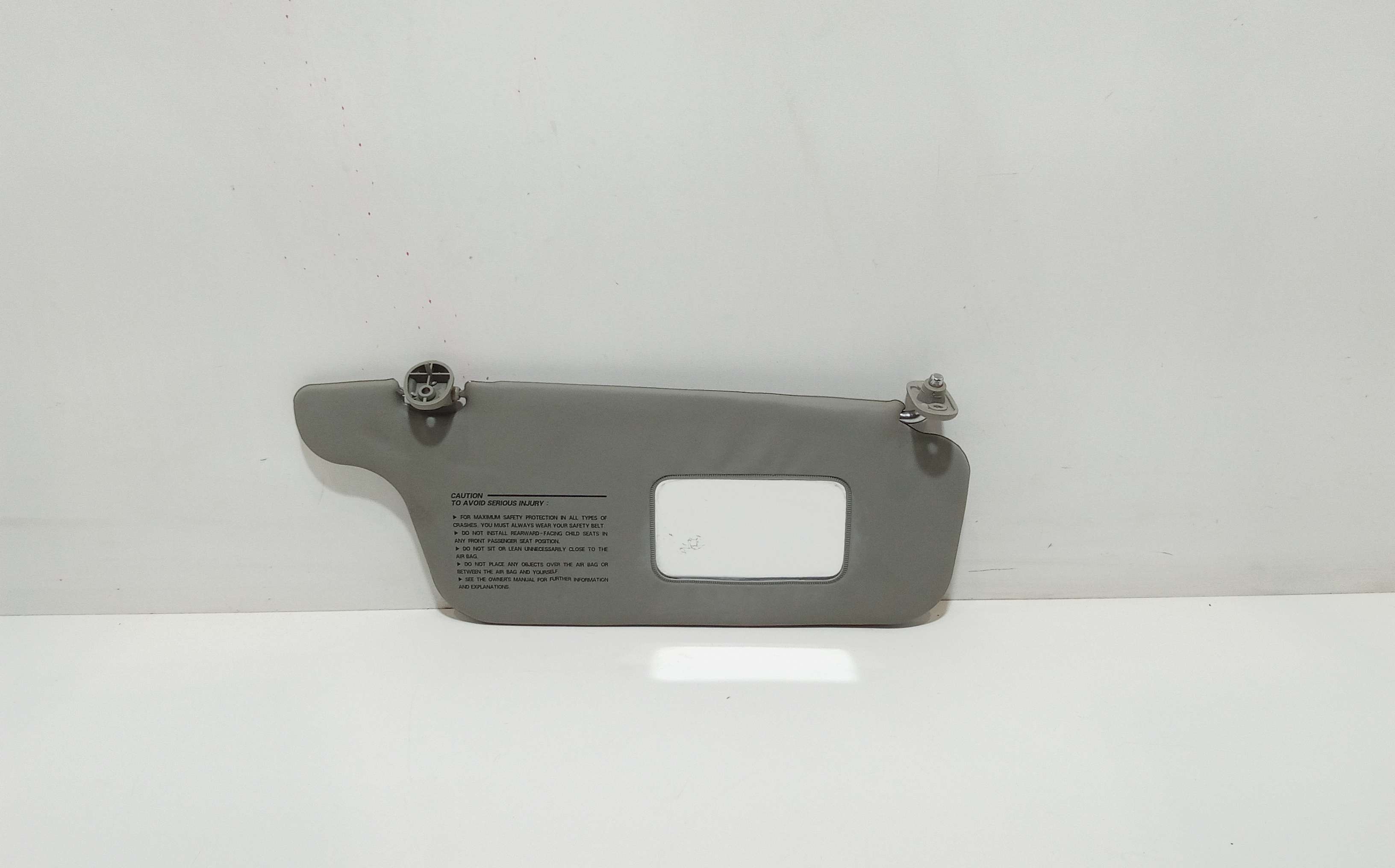 Aletta Parasole Parabrezza Destro 8520206000OBAS Usato