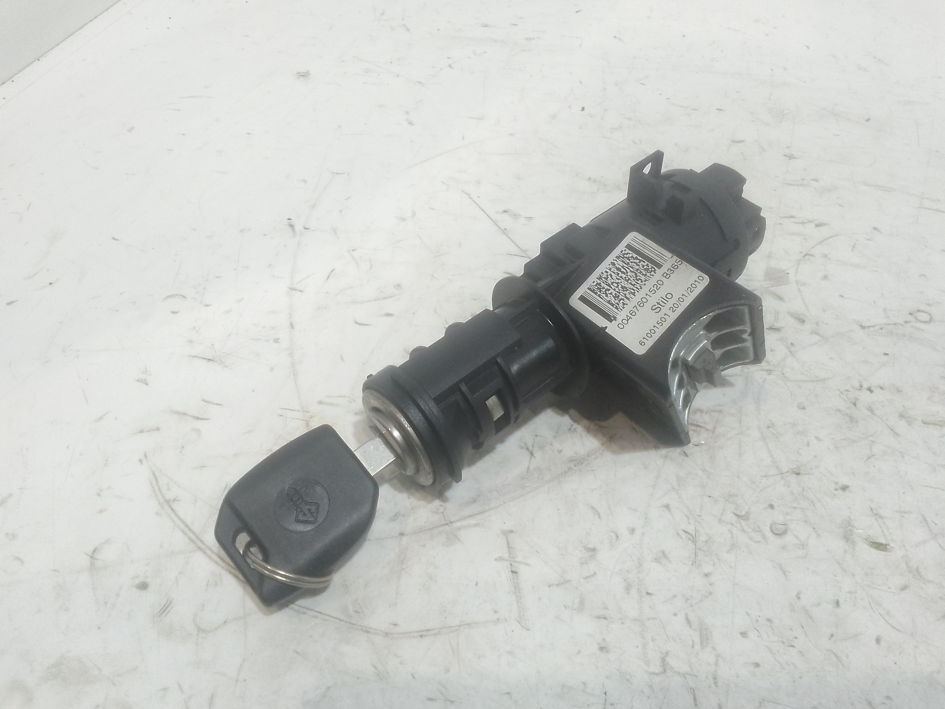 Commutatore Avviamento Con Cilindretti Serrature Usato