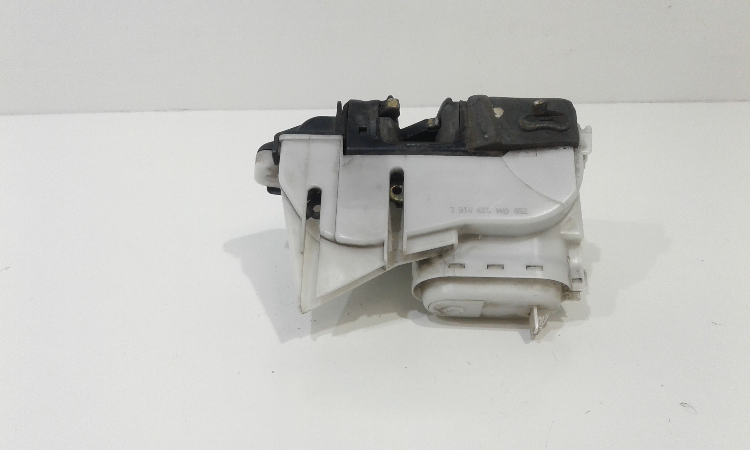 Serratura Porta Post. Destro 6N4839016B Usato