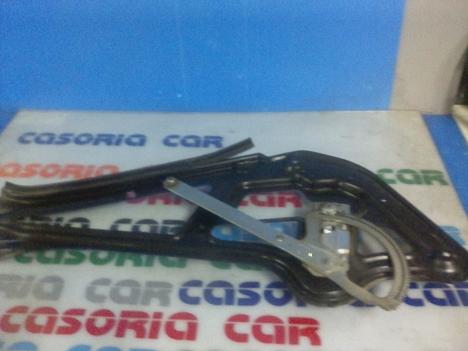 Alzacristallo Porta Ant. Destro A9017201546 Usato