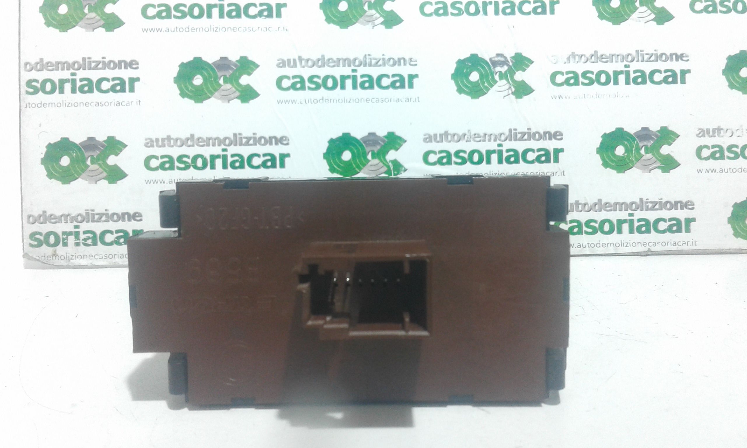 Comando Regolazione Altezza Proiettori 5801370355 Usato