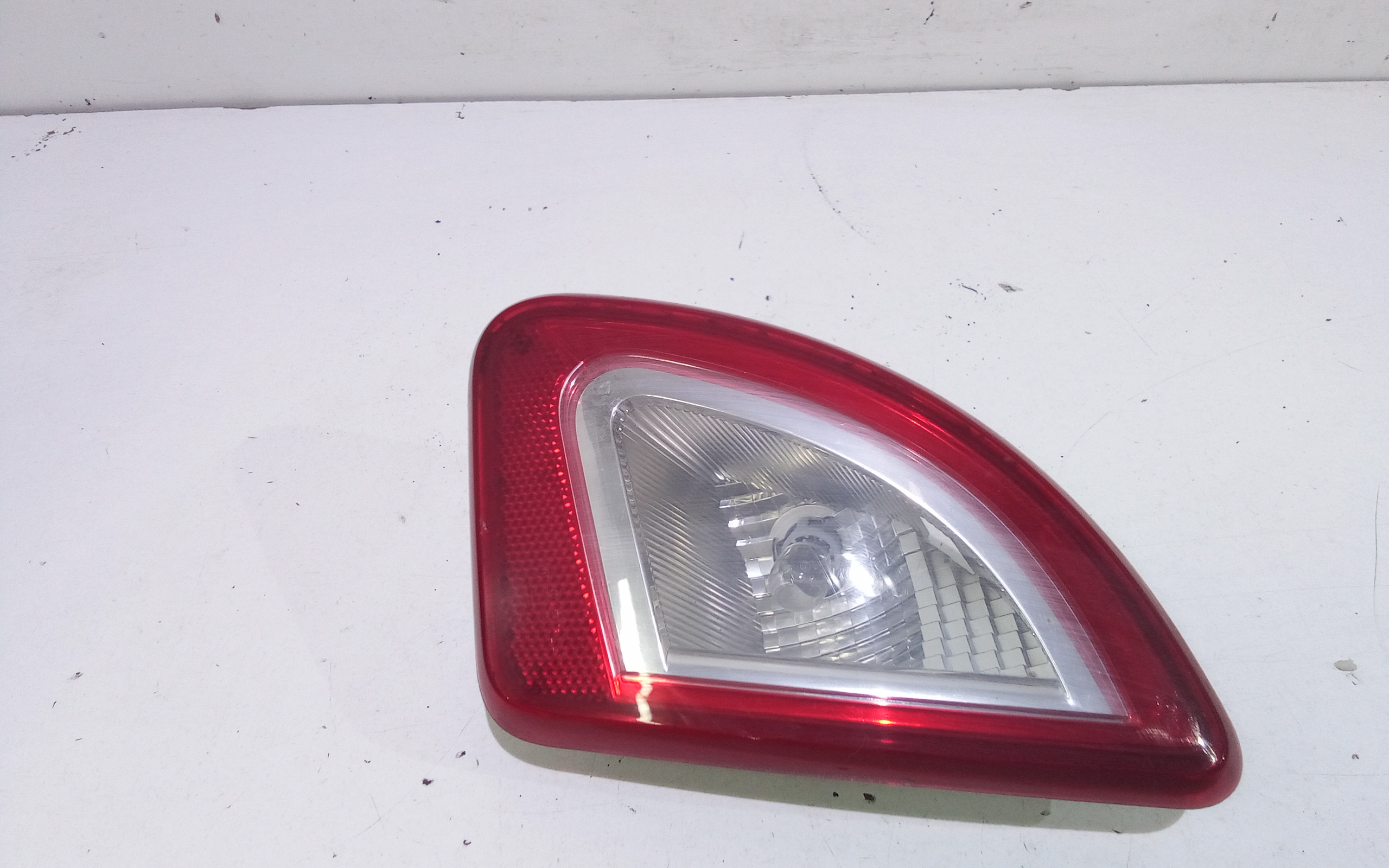 Fanale Post. Parte Int. Destro Usato