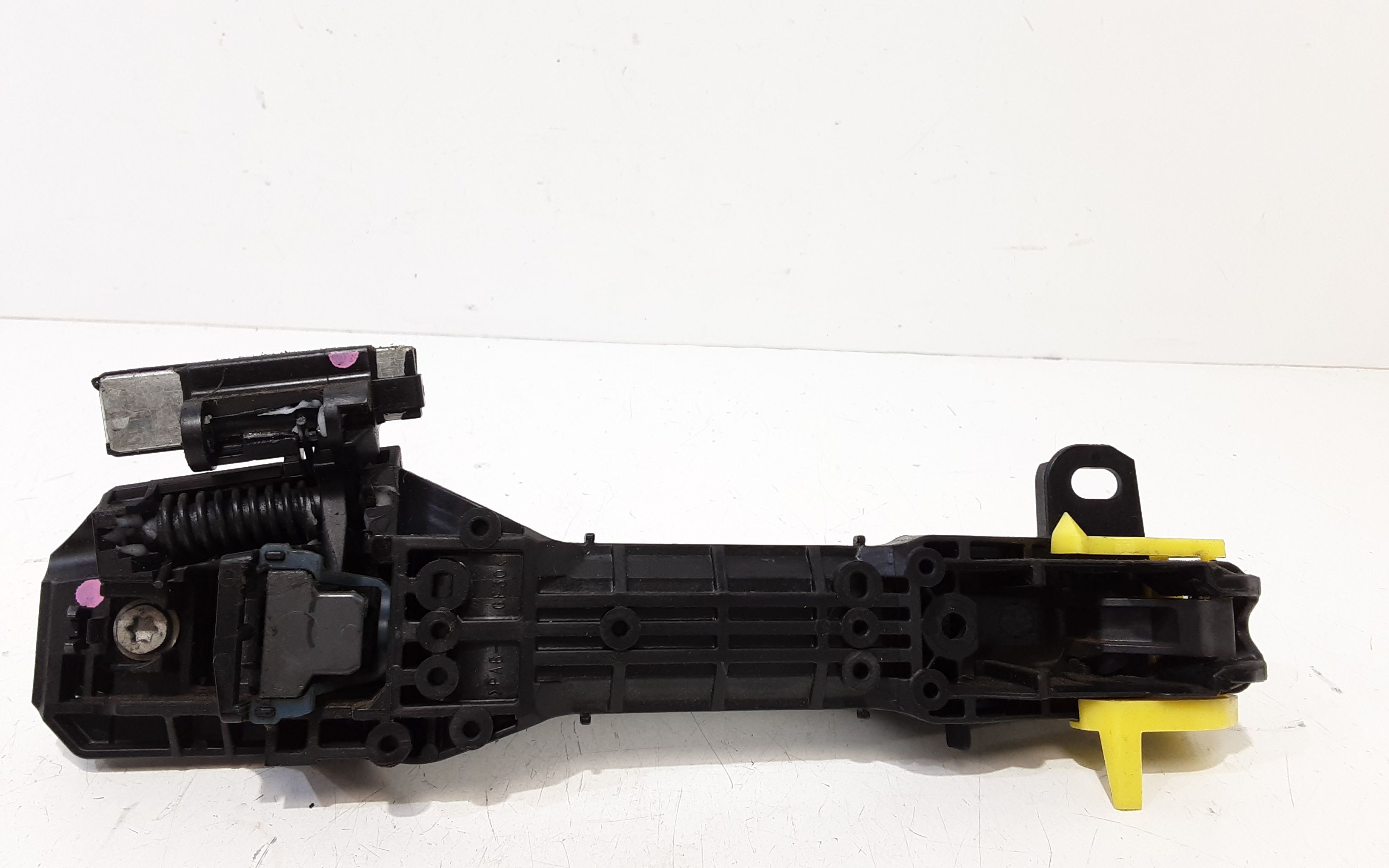 Maniglia Porta Post. Sinistro 6924052040C0 Usato