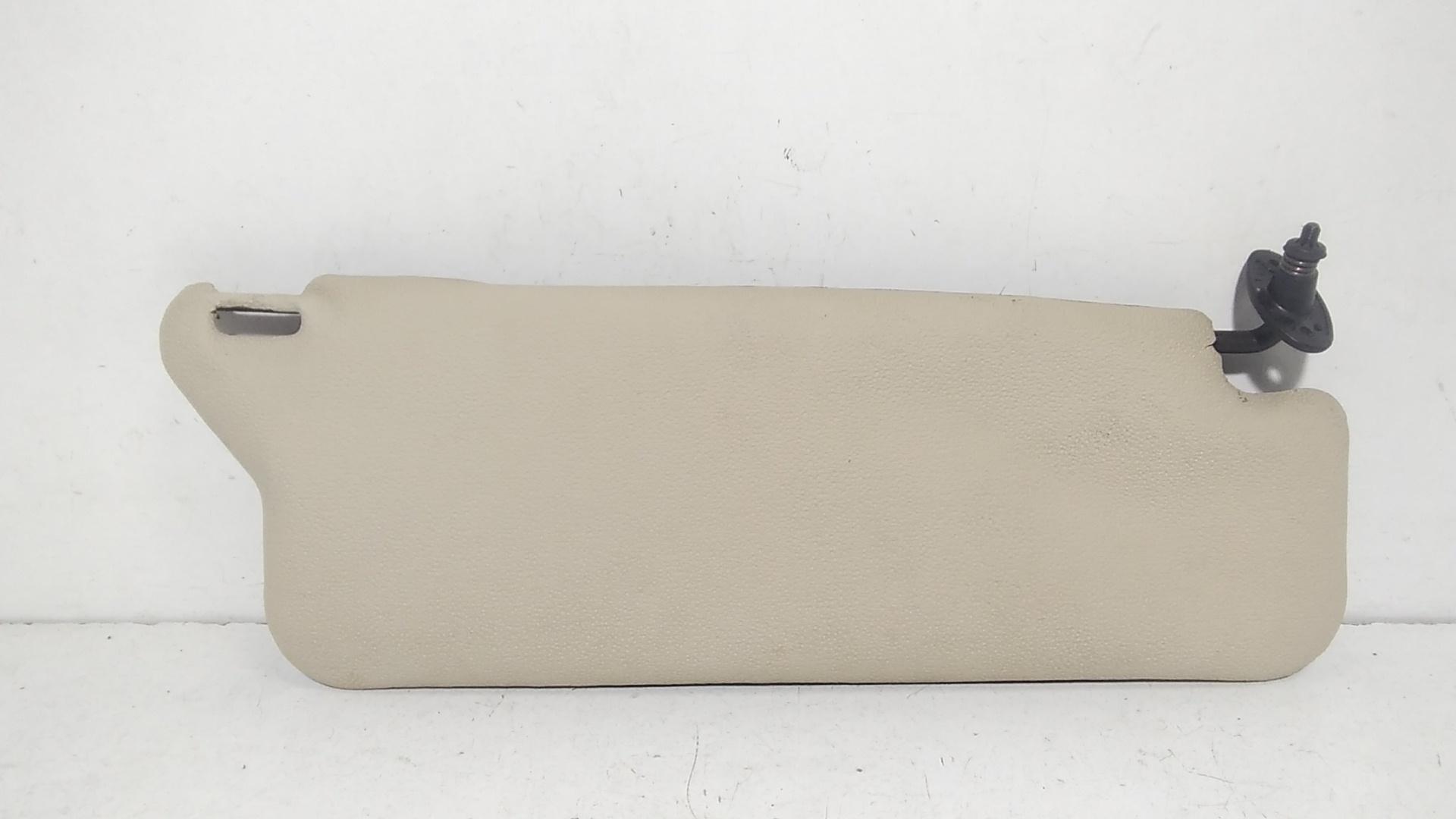 Aletta Parasole Parabrezza Sinistro Usato