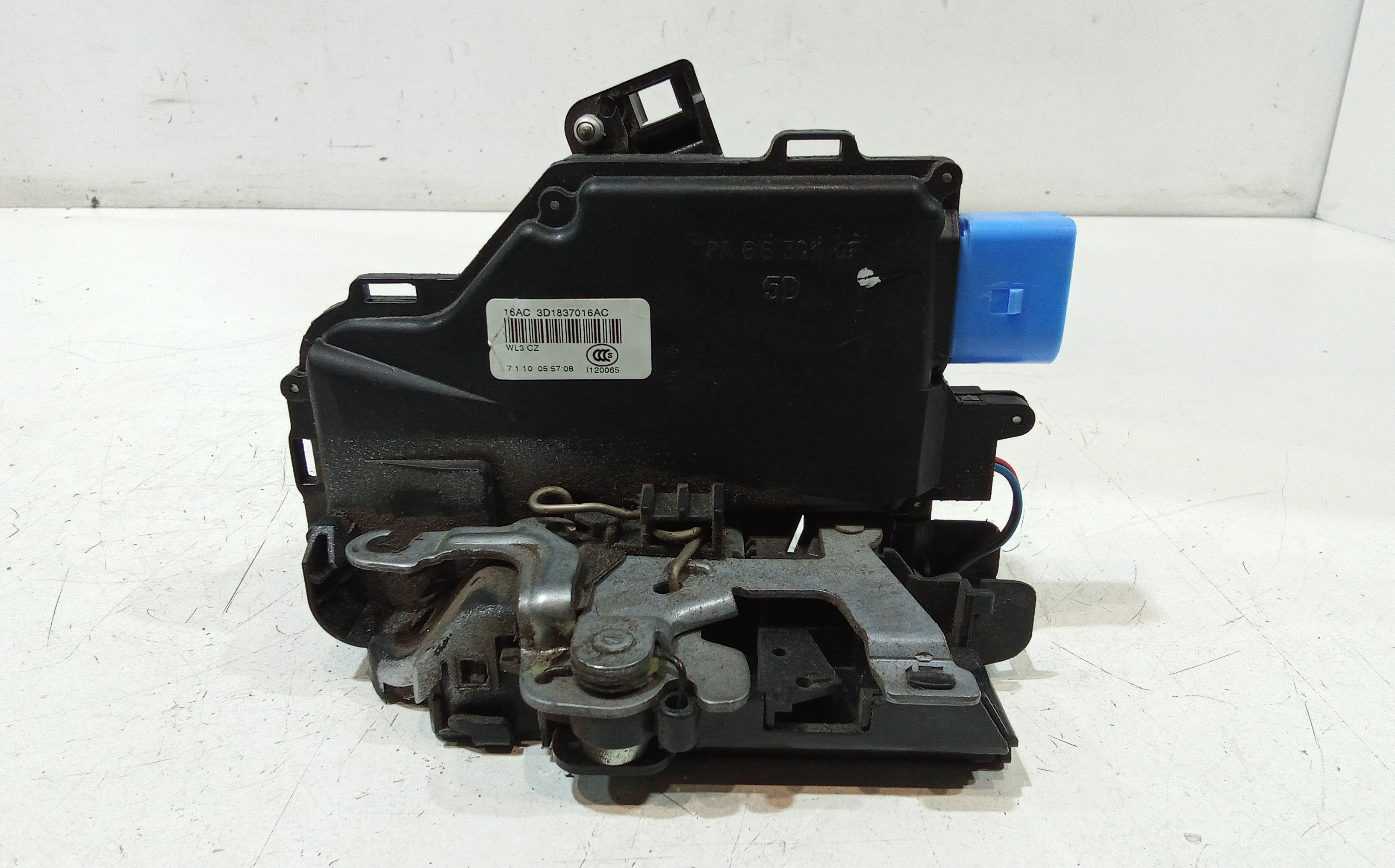 Serratura Porta Ant. Destro 3D1837016AC Usato