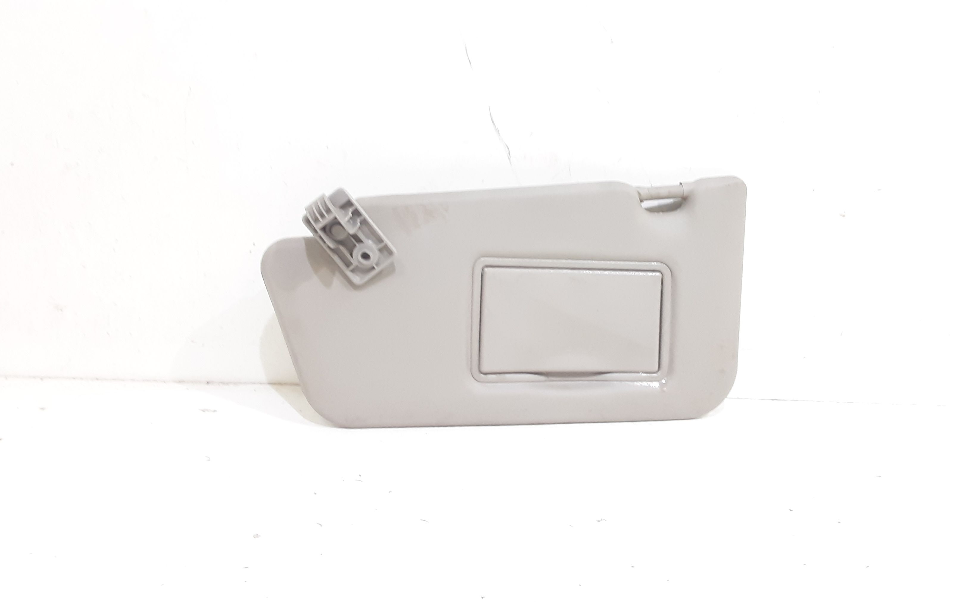 Aletta Parasole Parabrezza Sinistro Usato