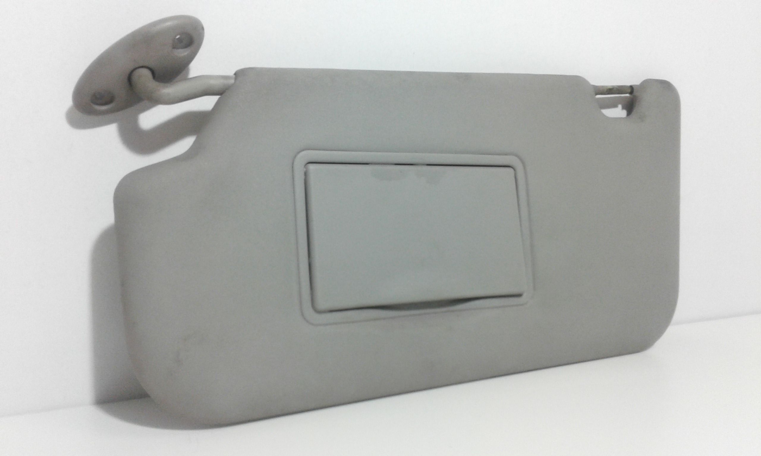 Aletta Parasole Parabrezza Sinistro 1624479 Usato