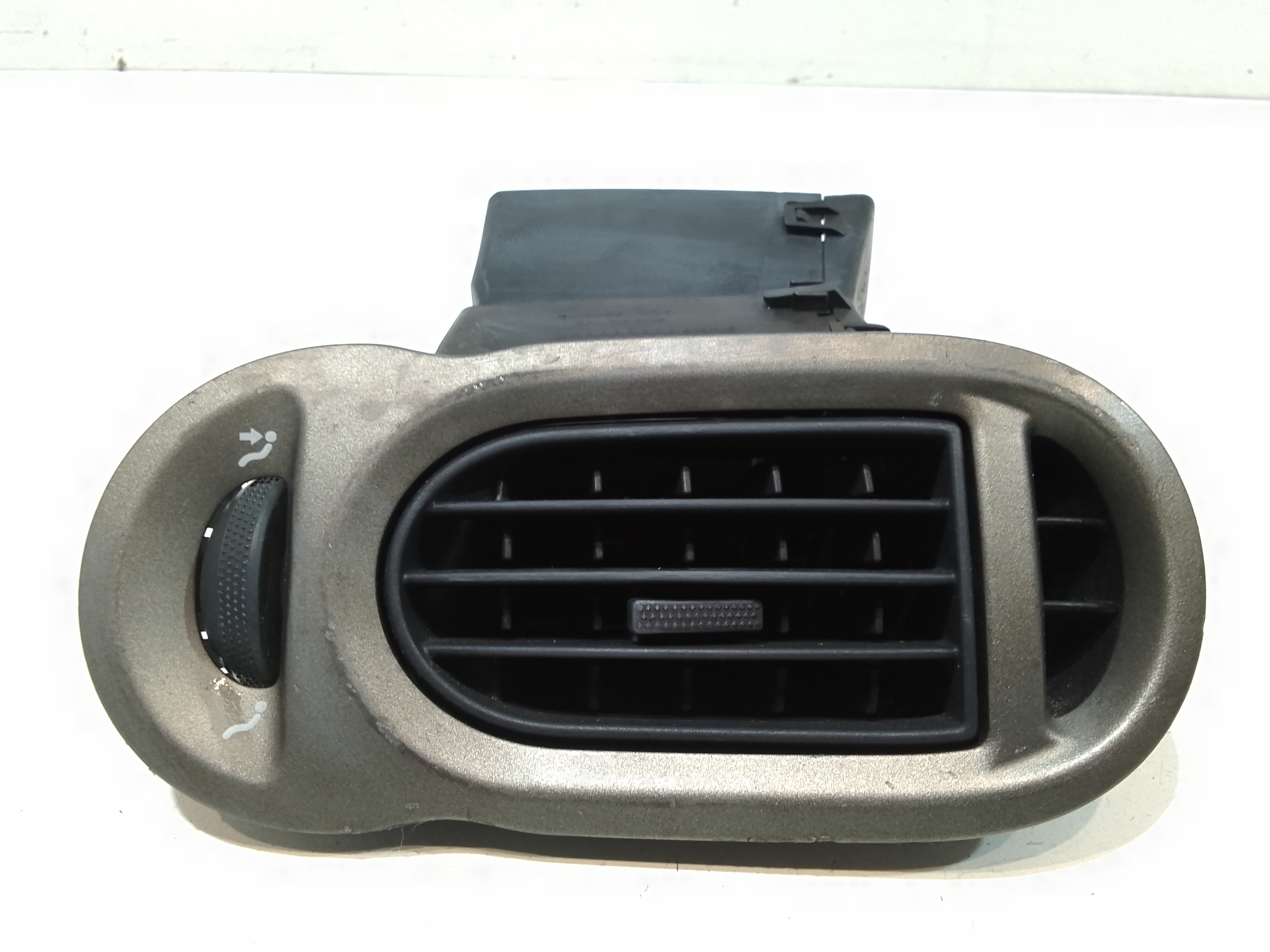 Condotto Aria Bocchette Lat. Cruscotto Destro Usato