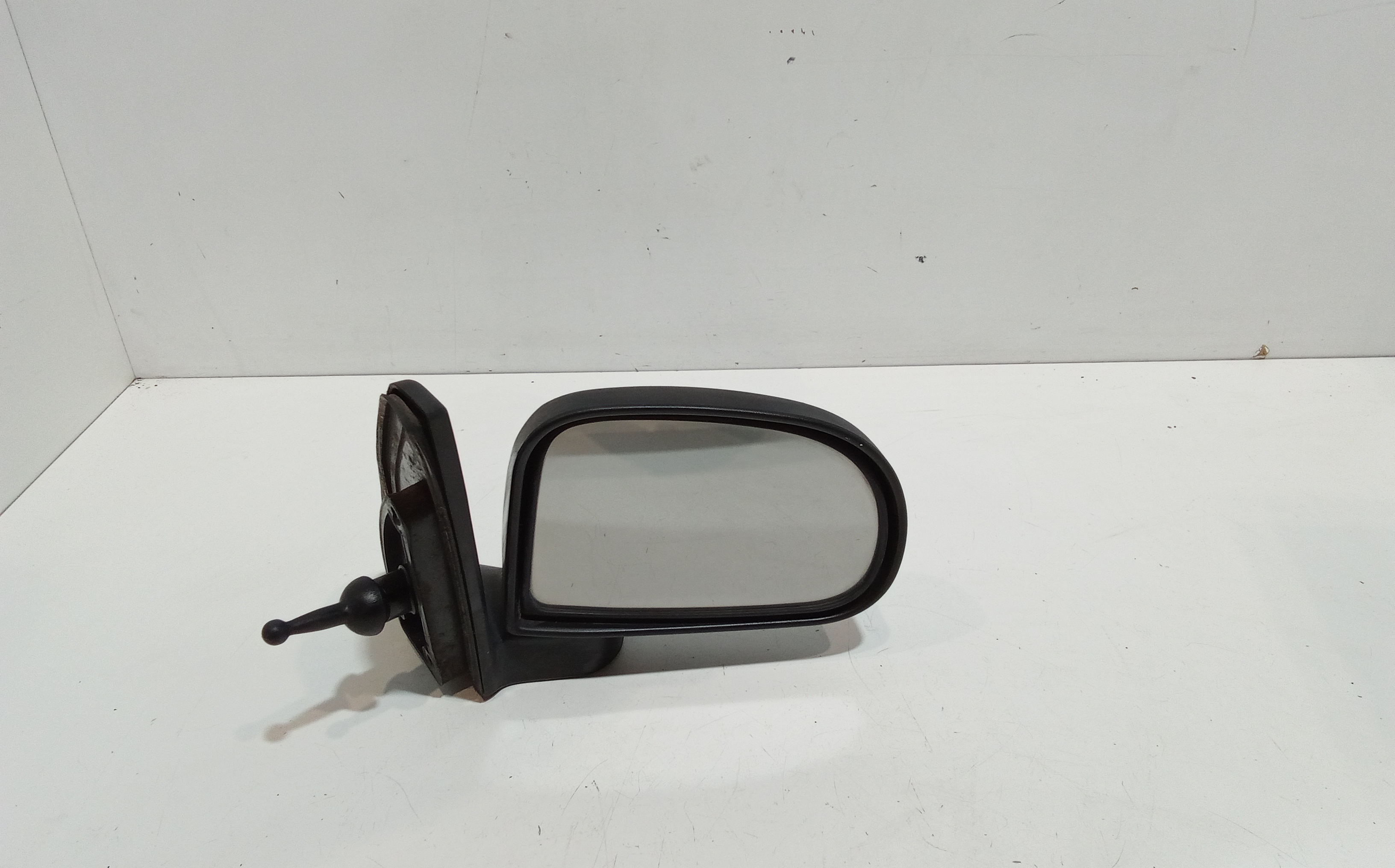 Retrovisore Est. Destro Usato