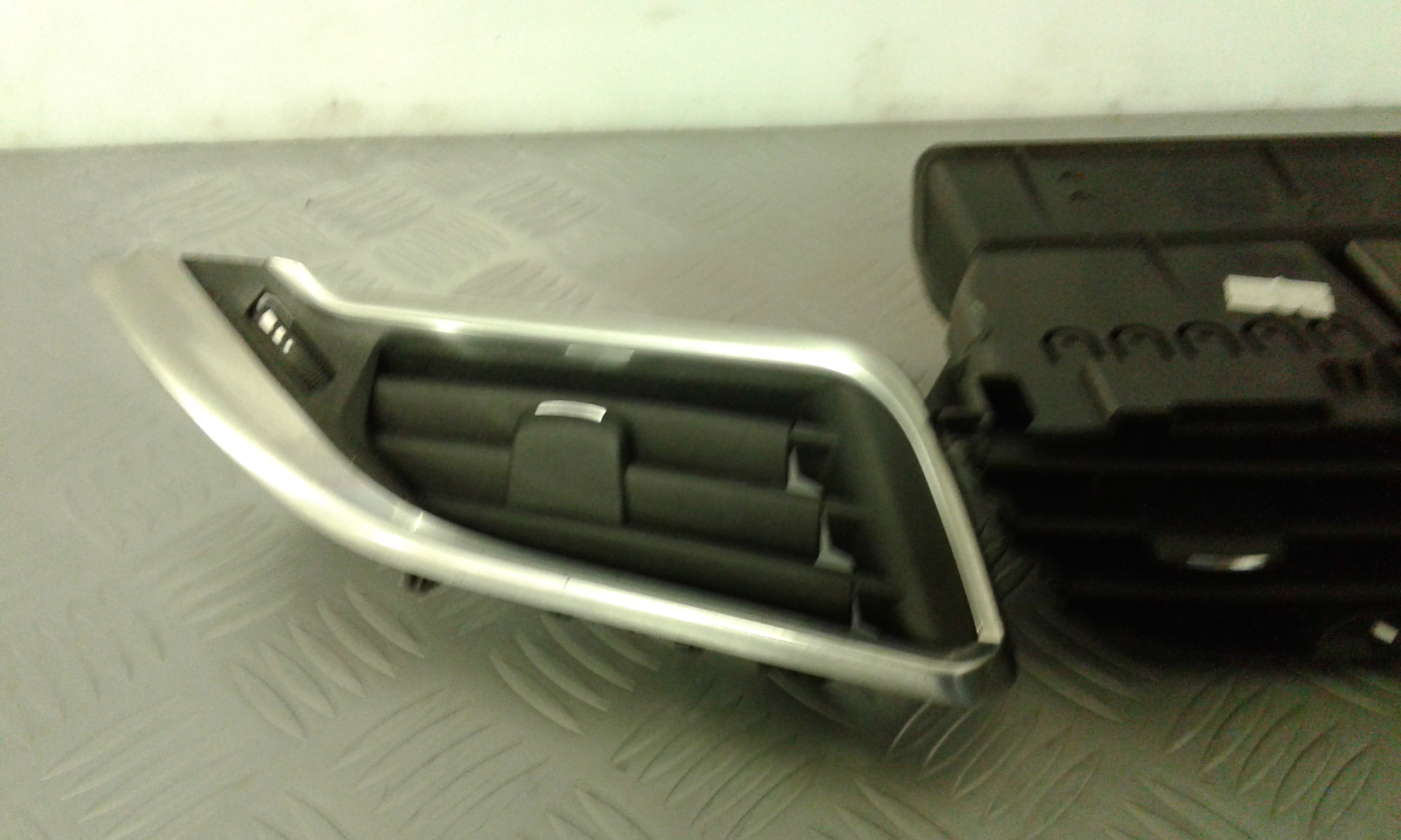 Condotto Aria Bocchette Lat. Cruscotto Sinistro, Condotto Aria Bocchette Lat. Cruscotto Destro , Condotto Aria Bocchette Centr. Sup. Cruscotto Usato