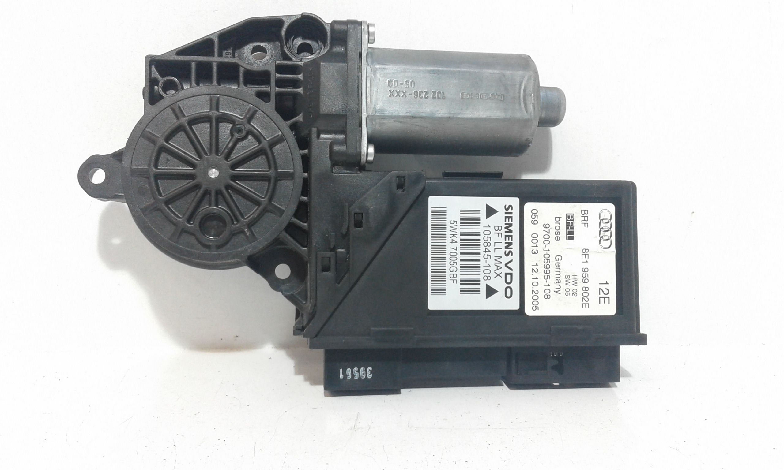 Motorino Alzacristallo Porta Ant. Destro 8E1959802G Usato