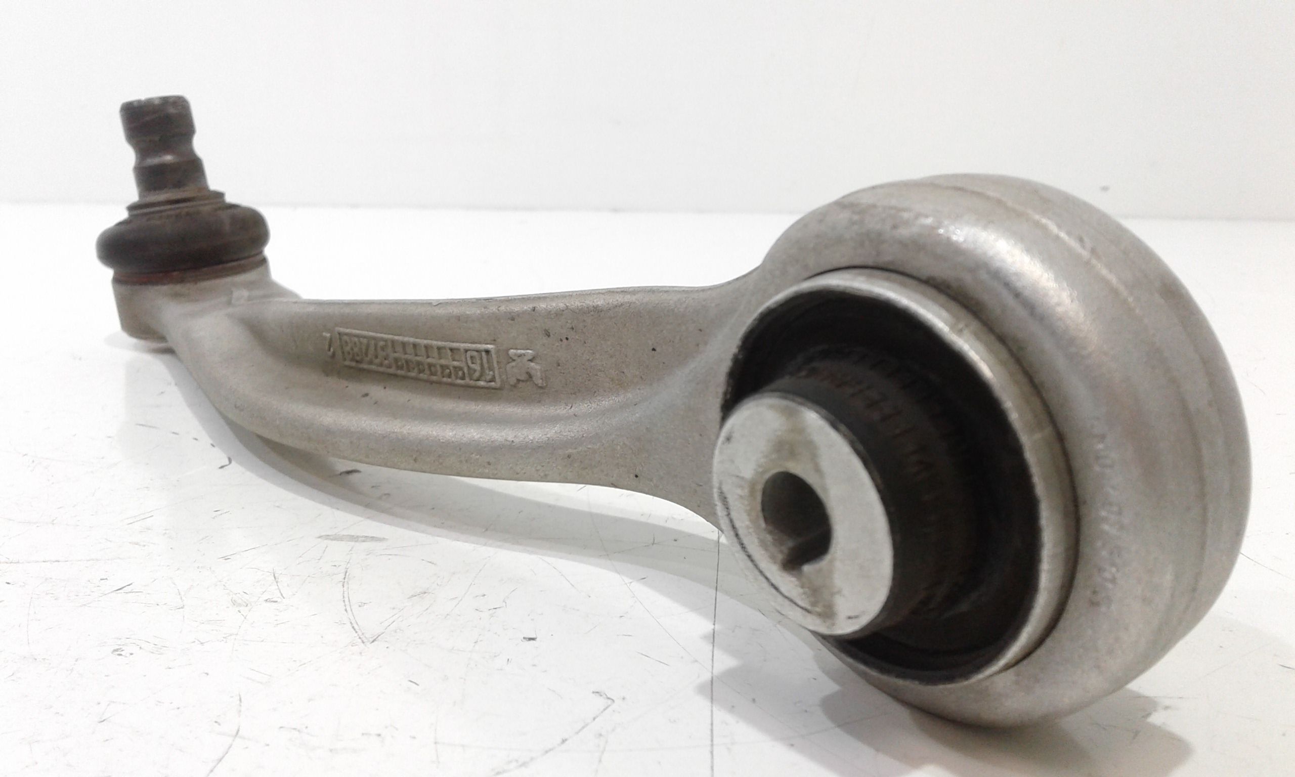 Braccio Oscillante Sosp. Ant. Destro Usato