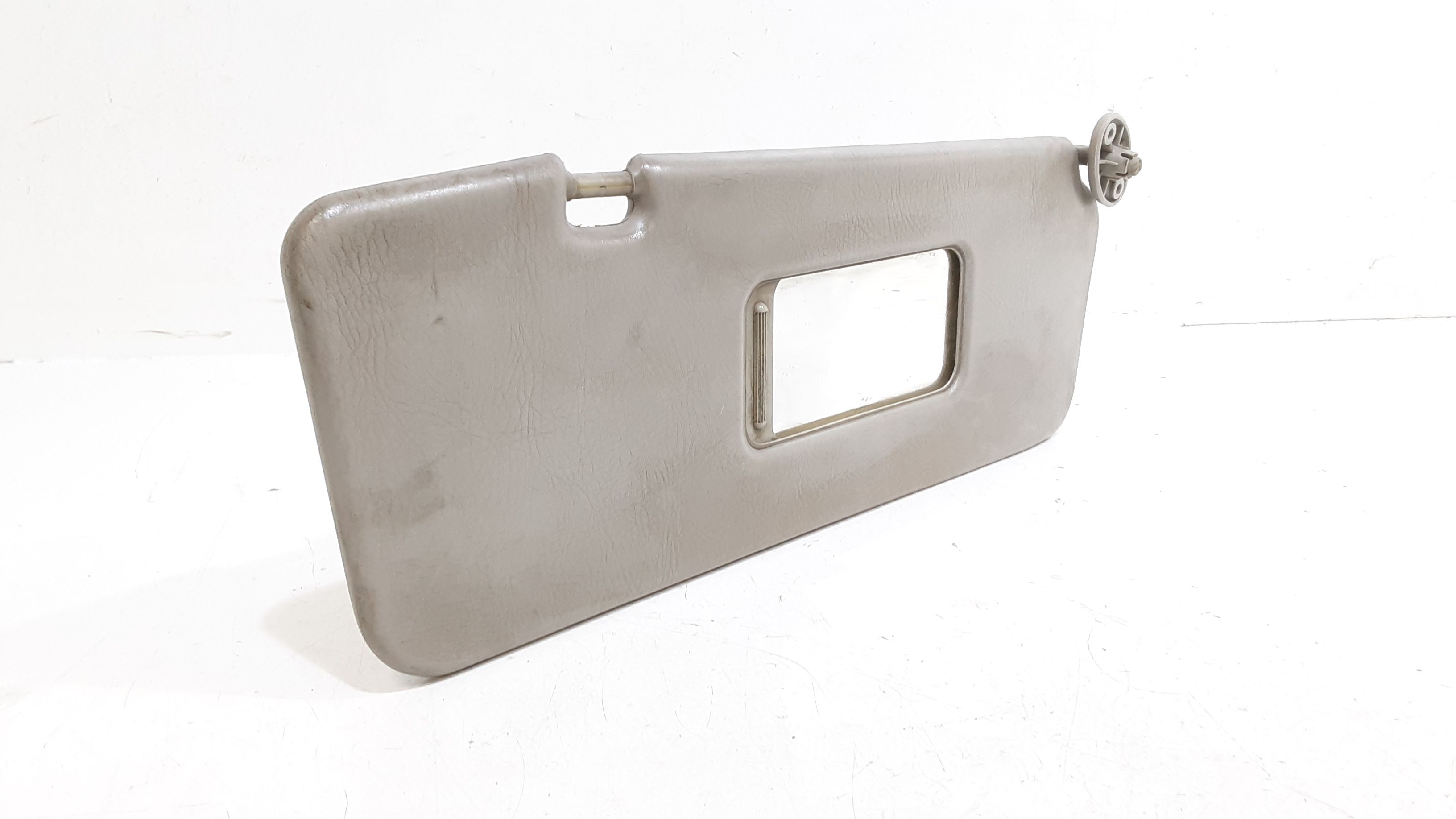 Aletta Parasole Parabrezza Sinistro 9209913 Usato