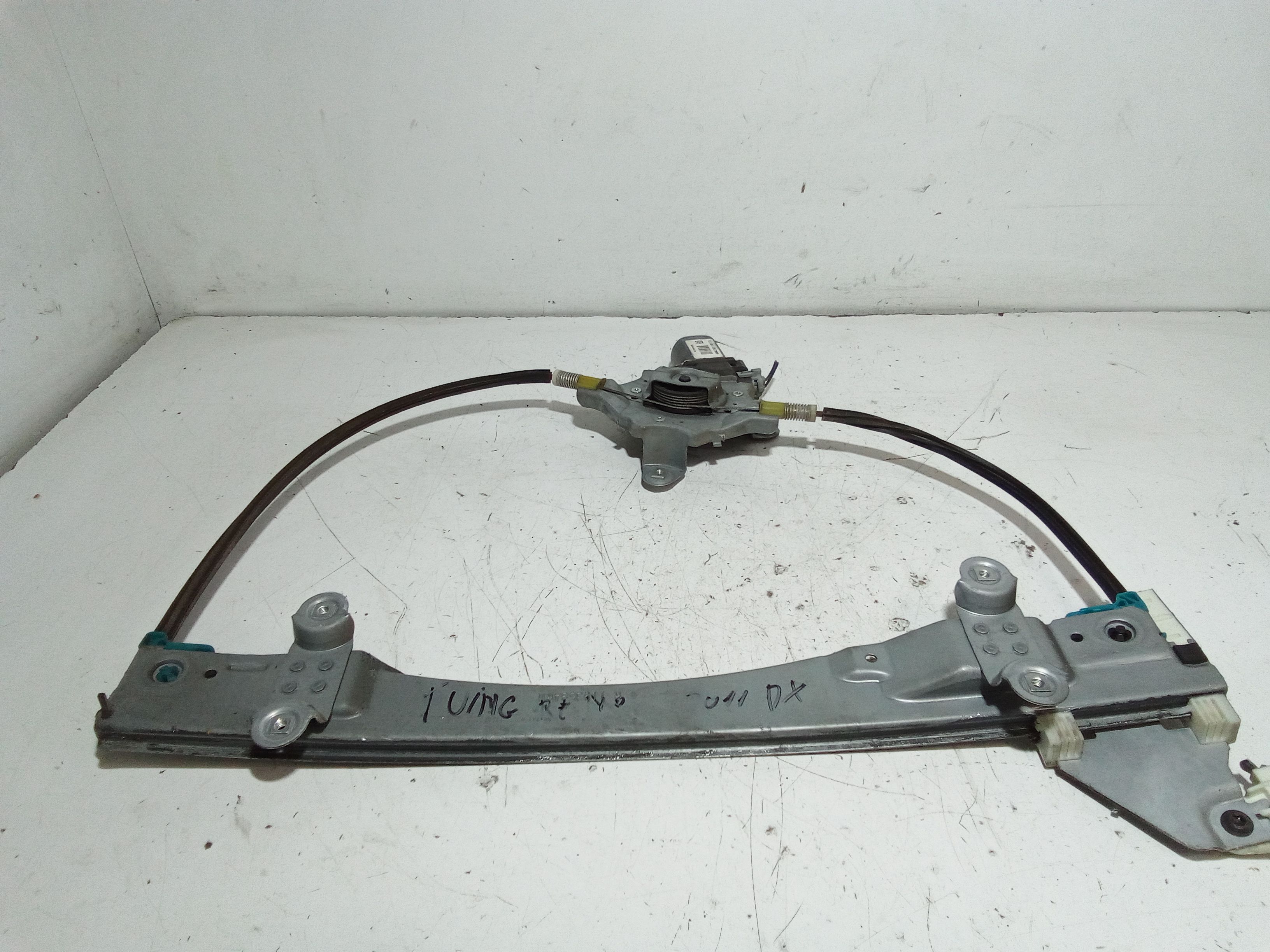 Alzacristallo Porta Ant. Destro 8200731461 Usato