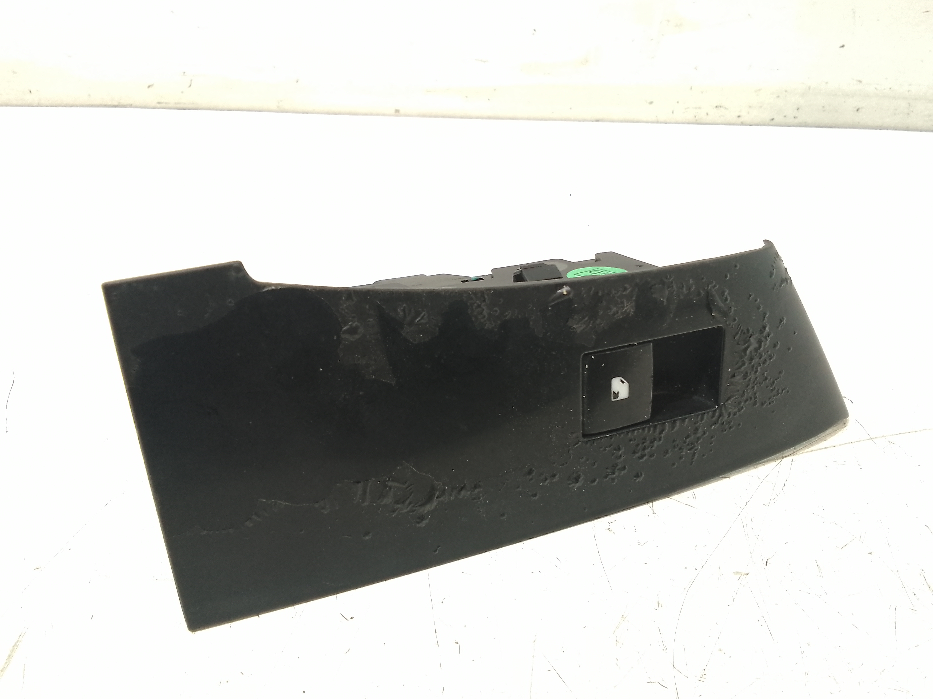 Interruttore Alzacristalli Porta Ant. Destro Usato