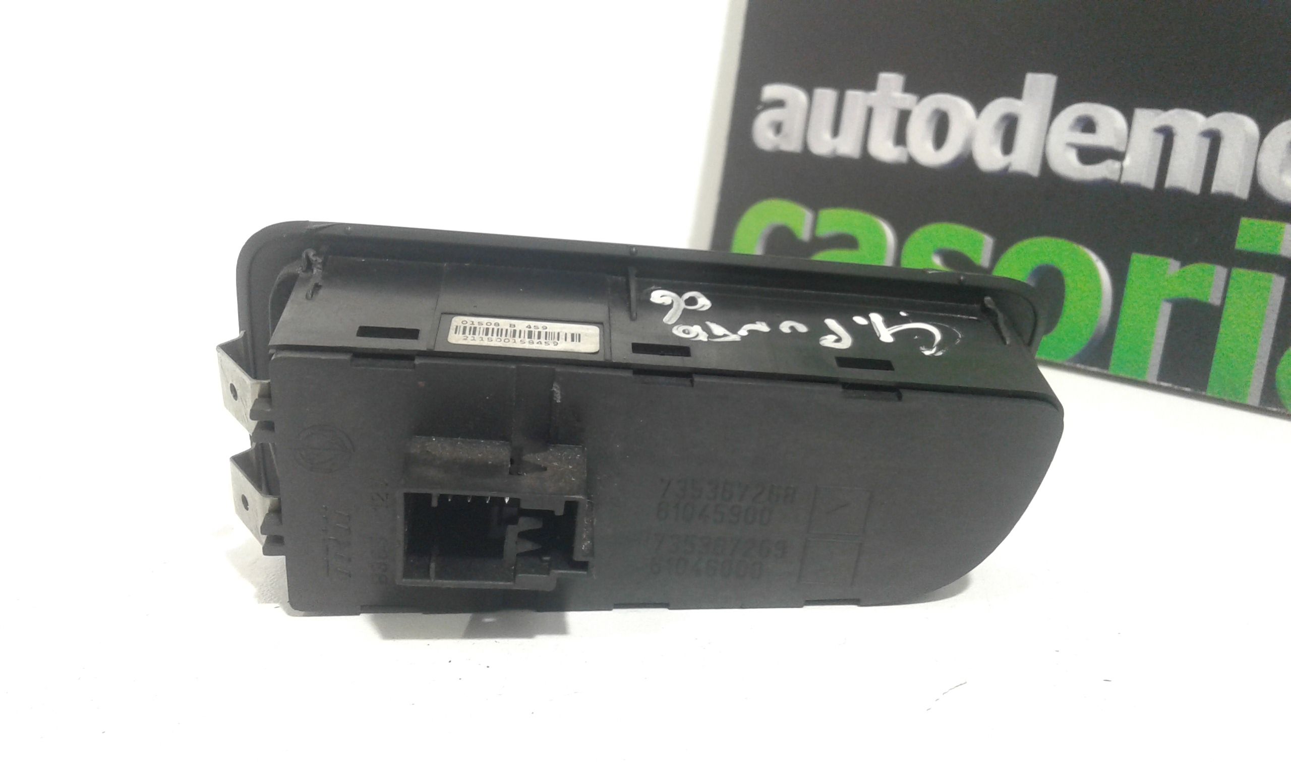 Interruttore Blocco Comando Luci 735604108 Usato