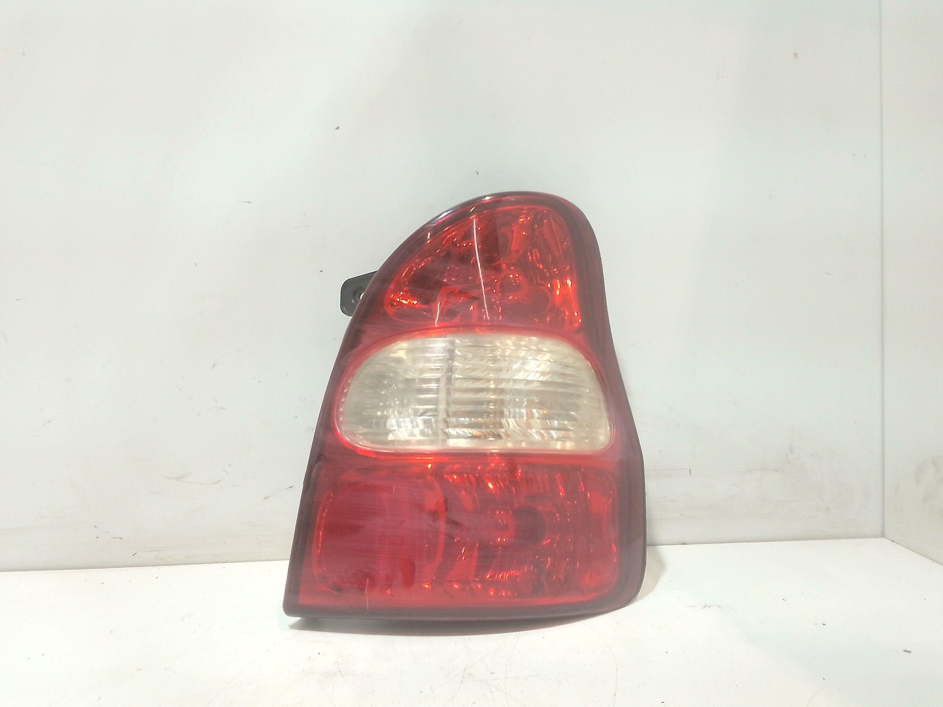 Fanale Post. Destro 924024D110 Usato