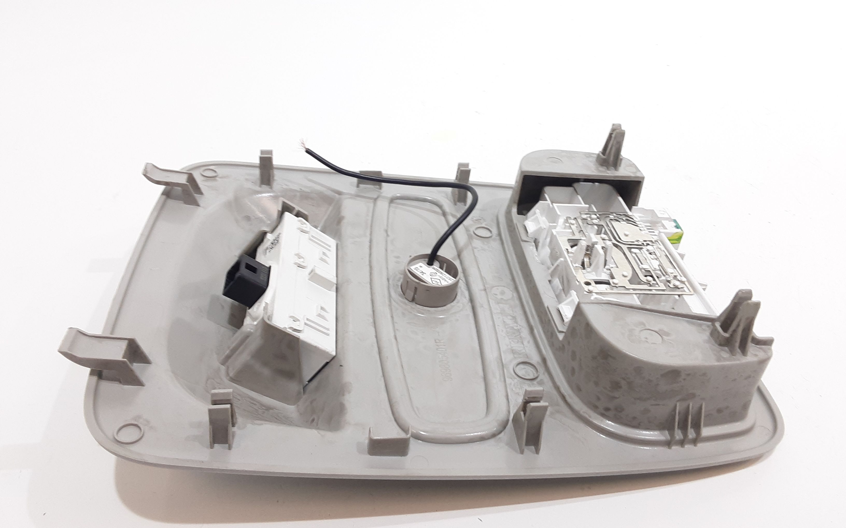 Luce Cortesia Ant. Tetto 264300231R Usato