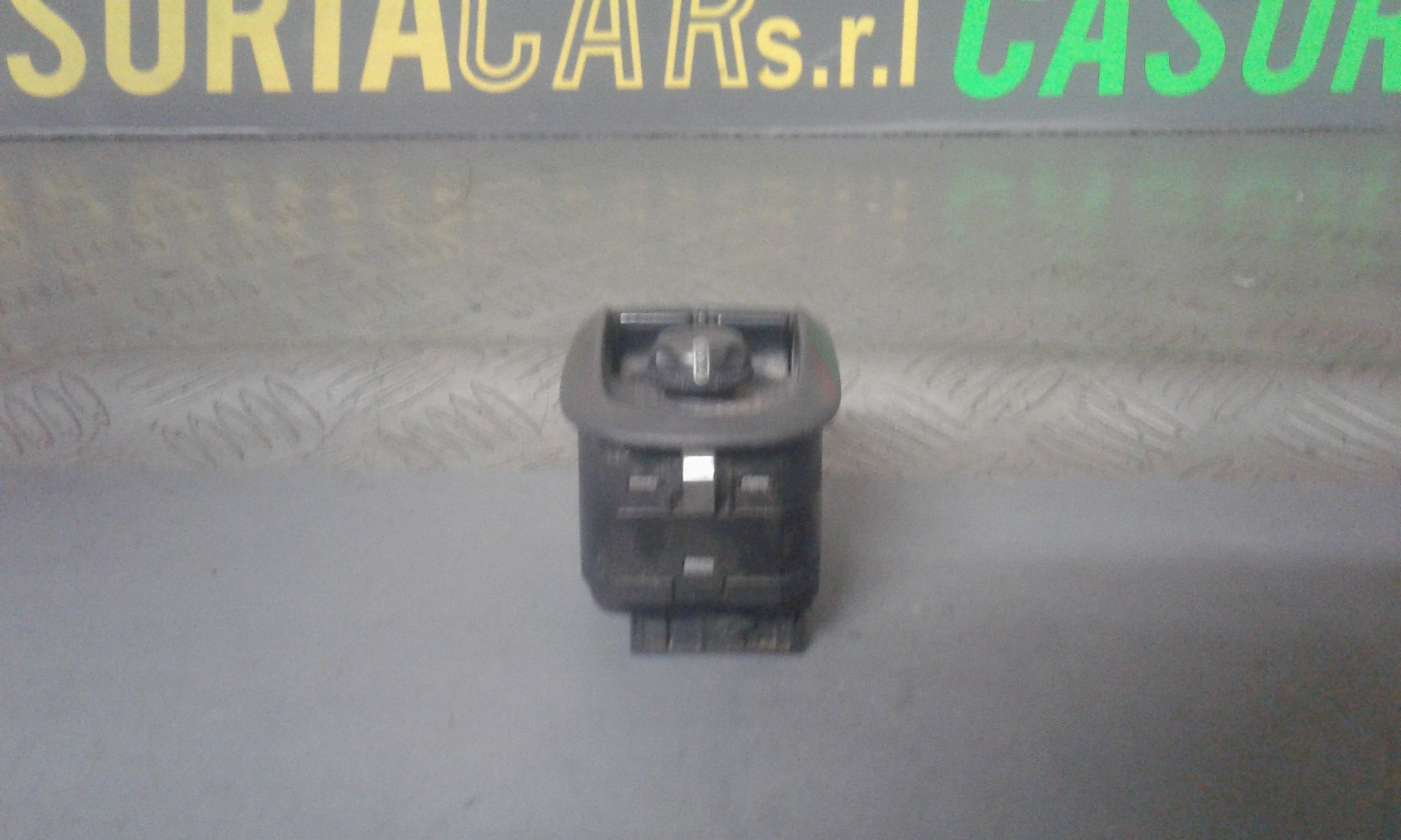 Interruttore Alzacristalli Porta Ant. Sinistro Usato