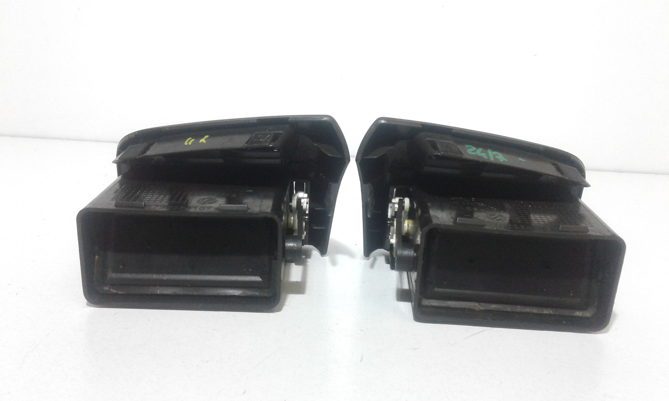 Modanatura Lat. Cruscotto Usato