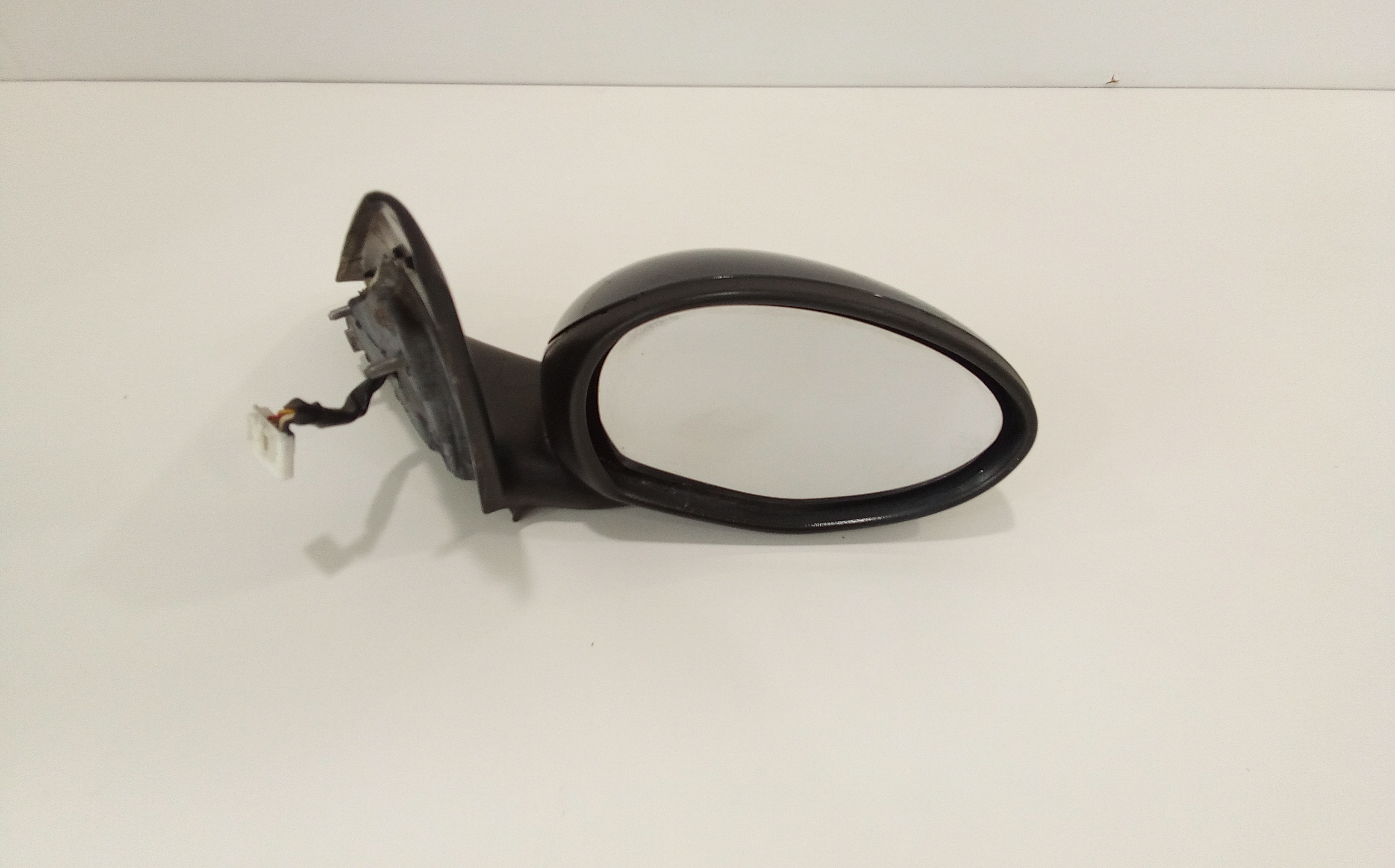 Retrovisore Est. Destro Usato