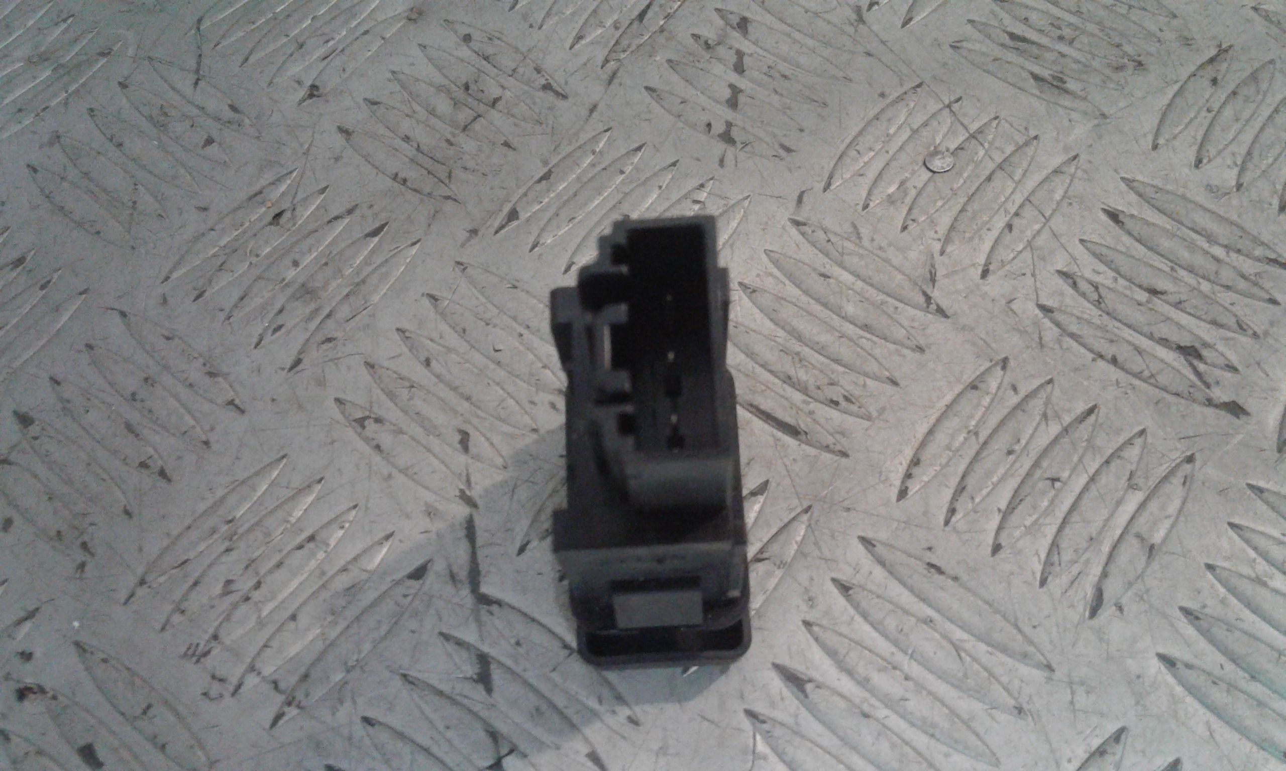 Interruttore Luci Emergenza Usato