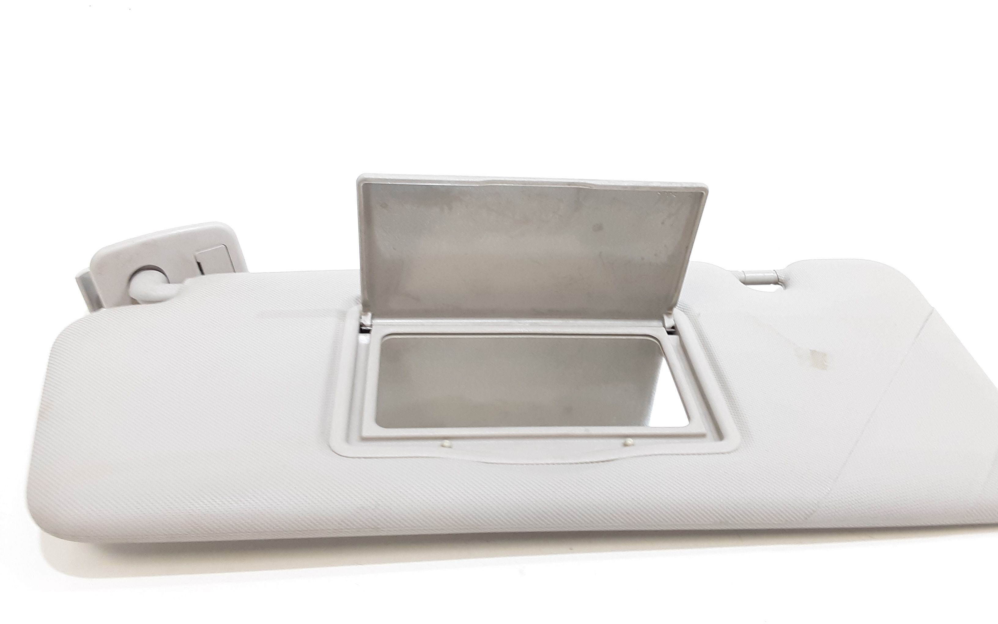 Aletta Parasole Parabrezza Sinistro 964012136R Usato