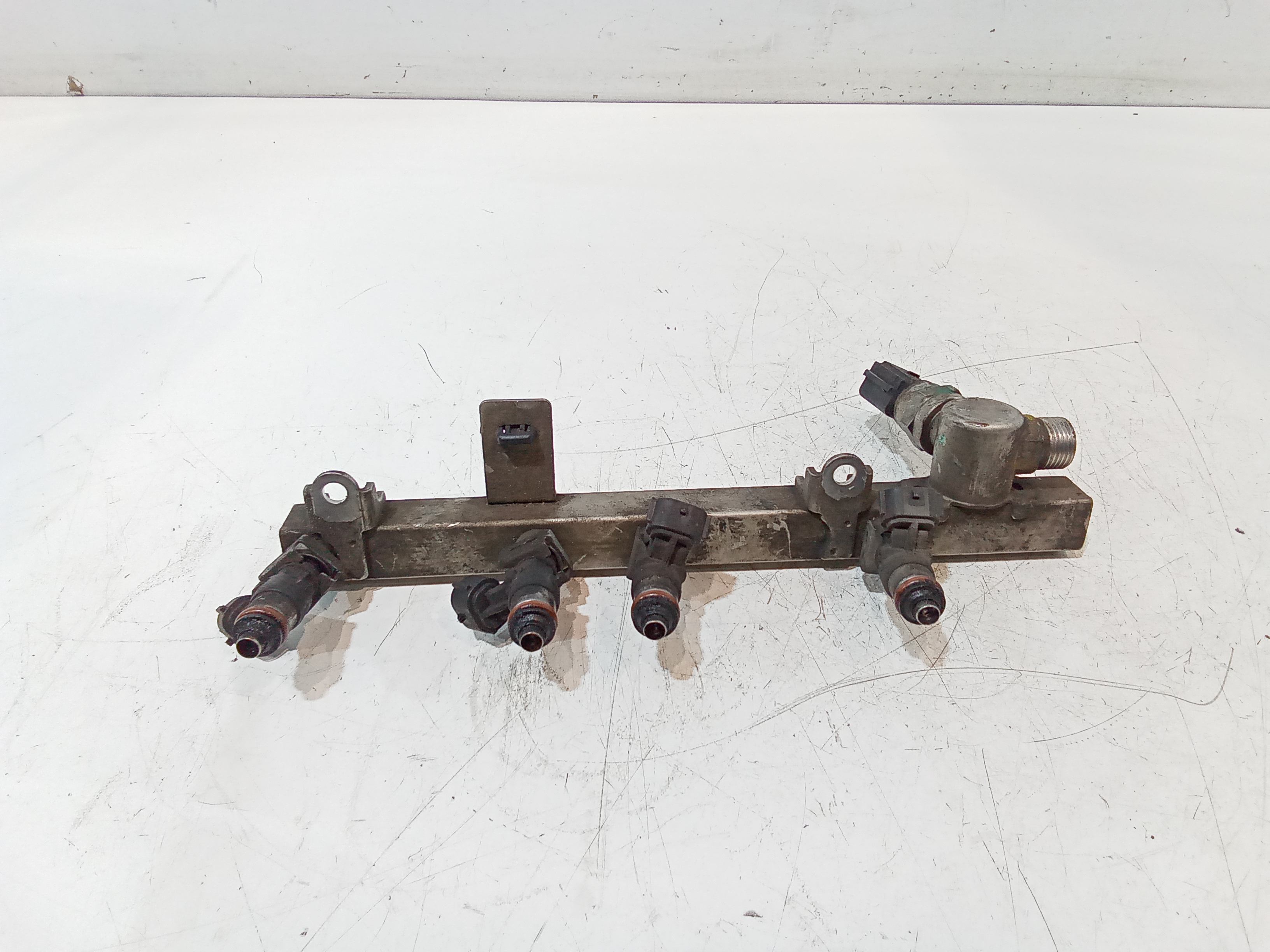 Tubazione Rigida Iniettori Usato