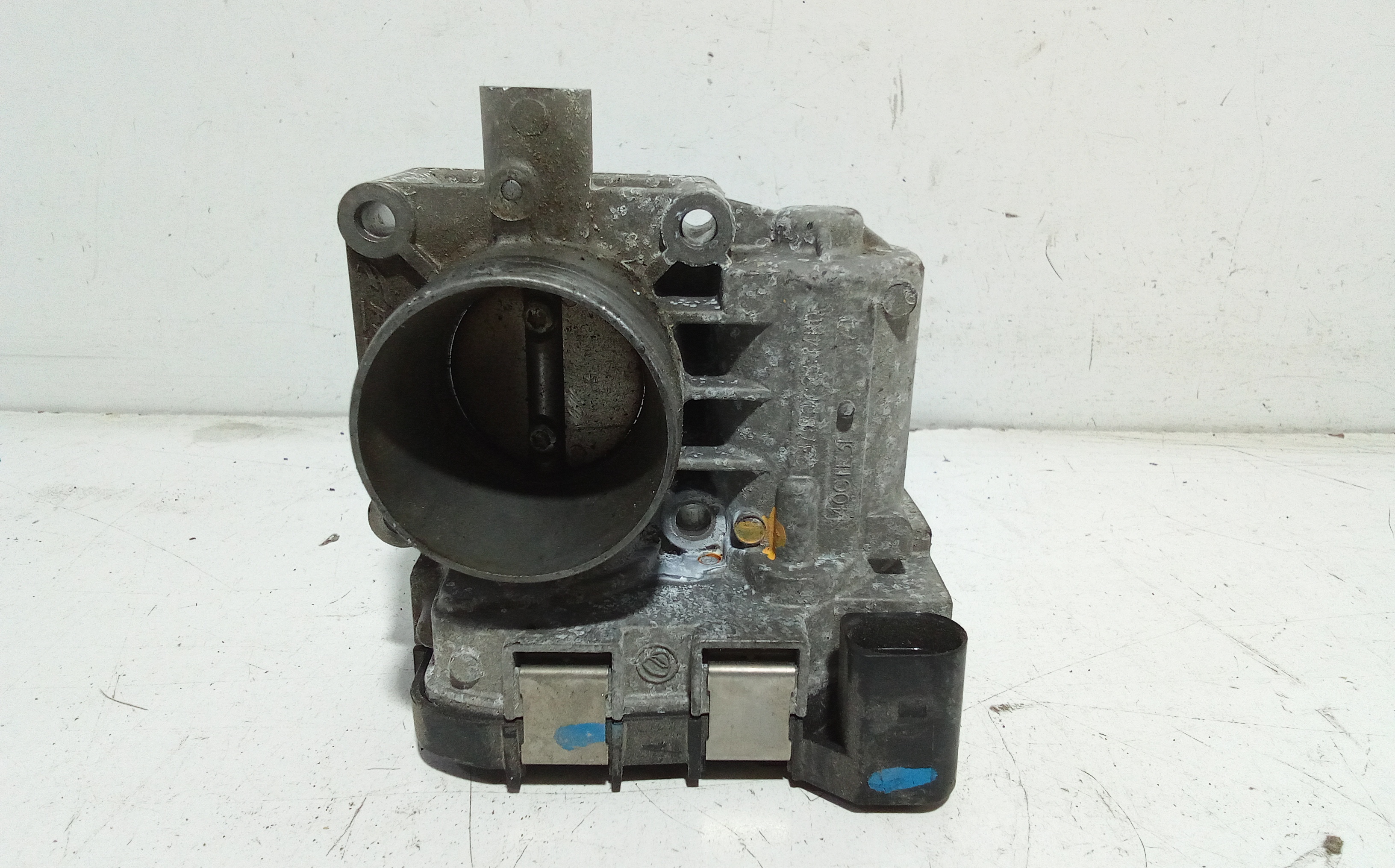 Corpo Farfallato 77365779 Usato