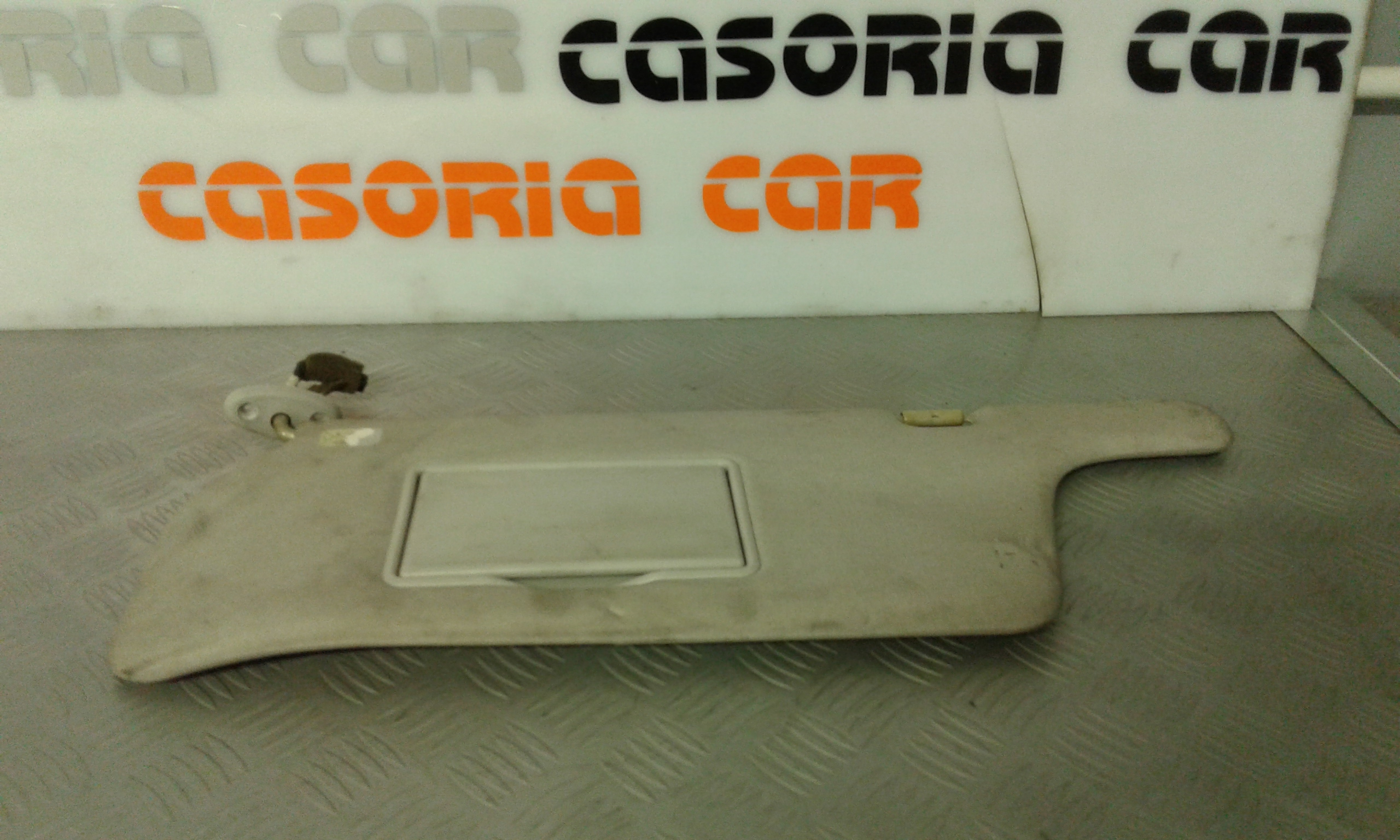 Aletta Parasole Parabrezza Sinistro Usato