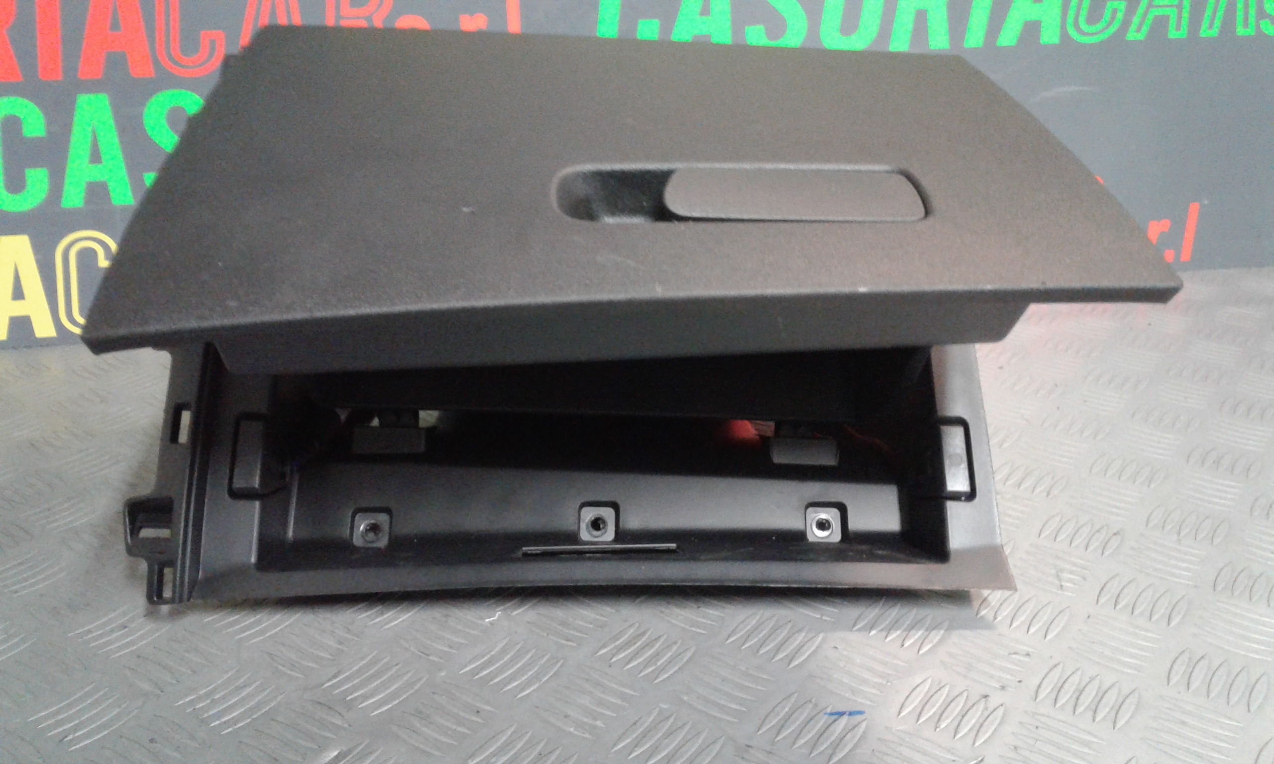 Portaoggetti Cruscotto Destro Usato