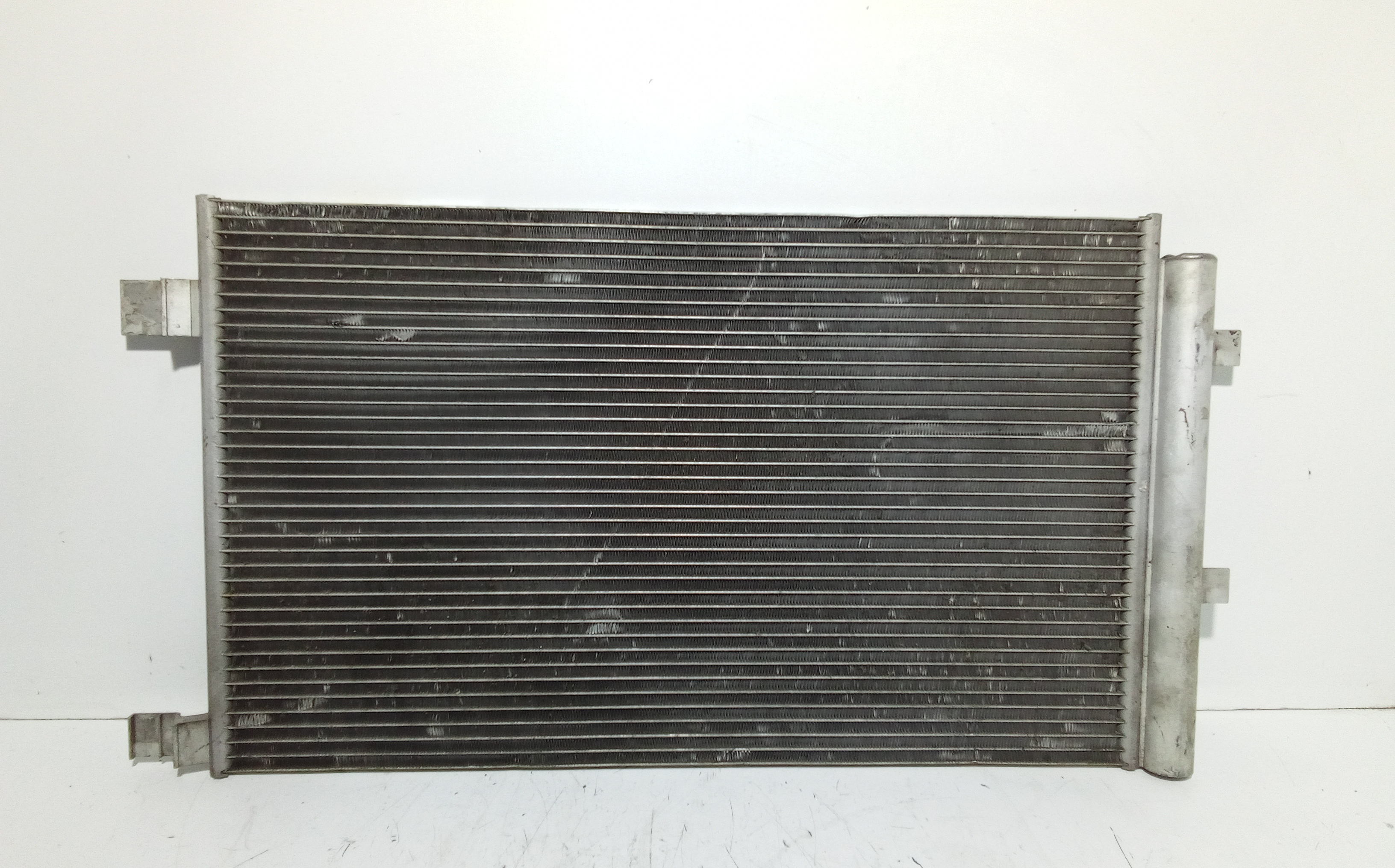 Radiatore Riscaldamento 271404EM0A Usato