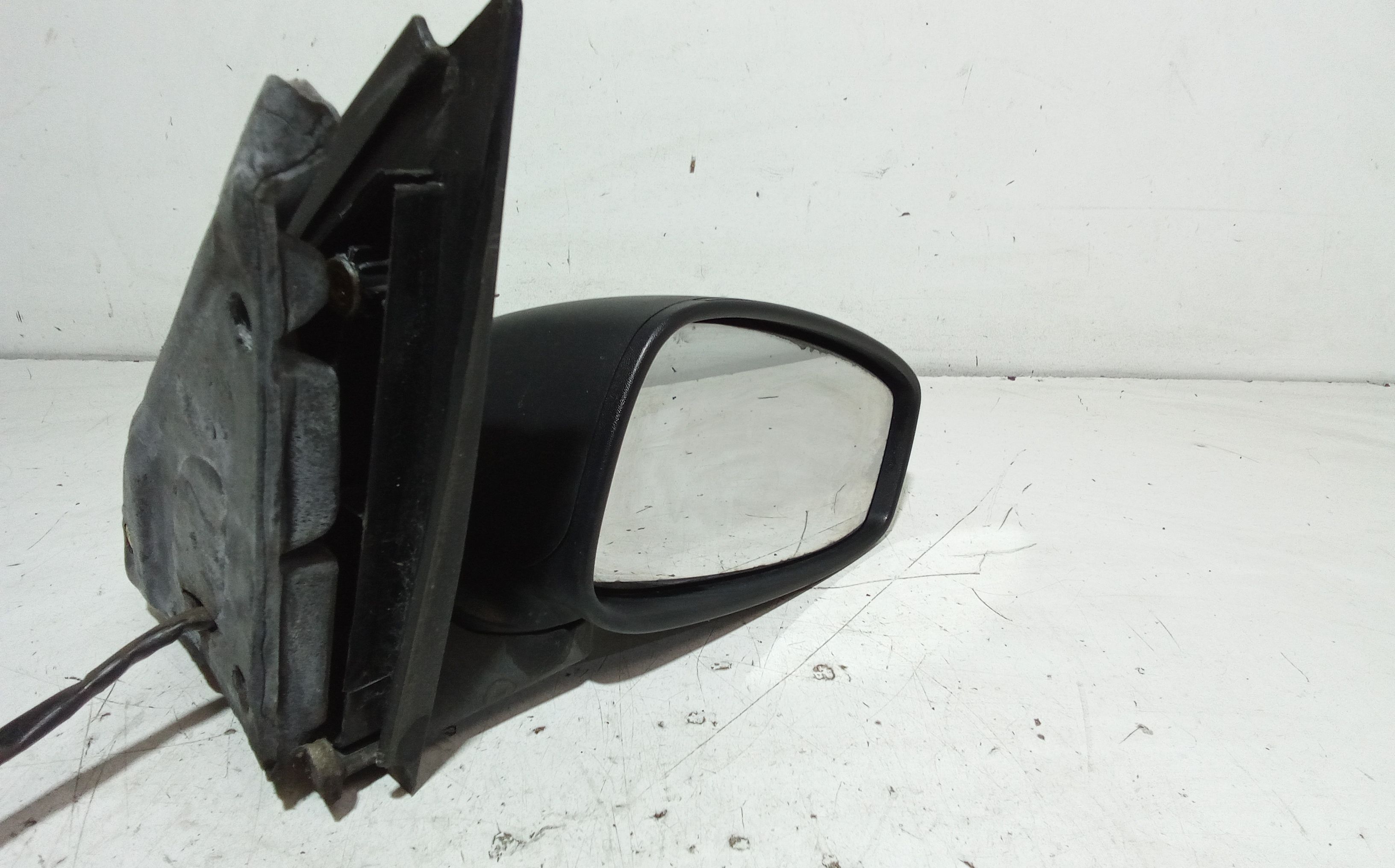 Retrovisore Est. Destro Usato