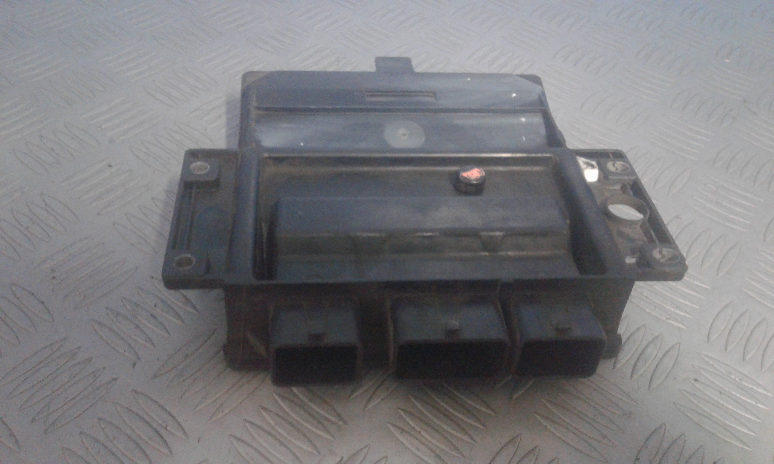 Centralina Iniezione 23710AX32D Usato