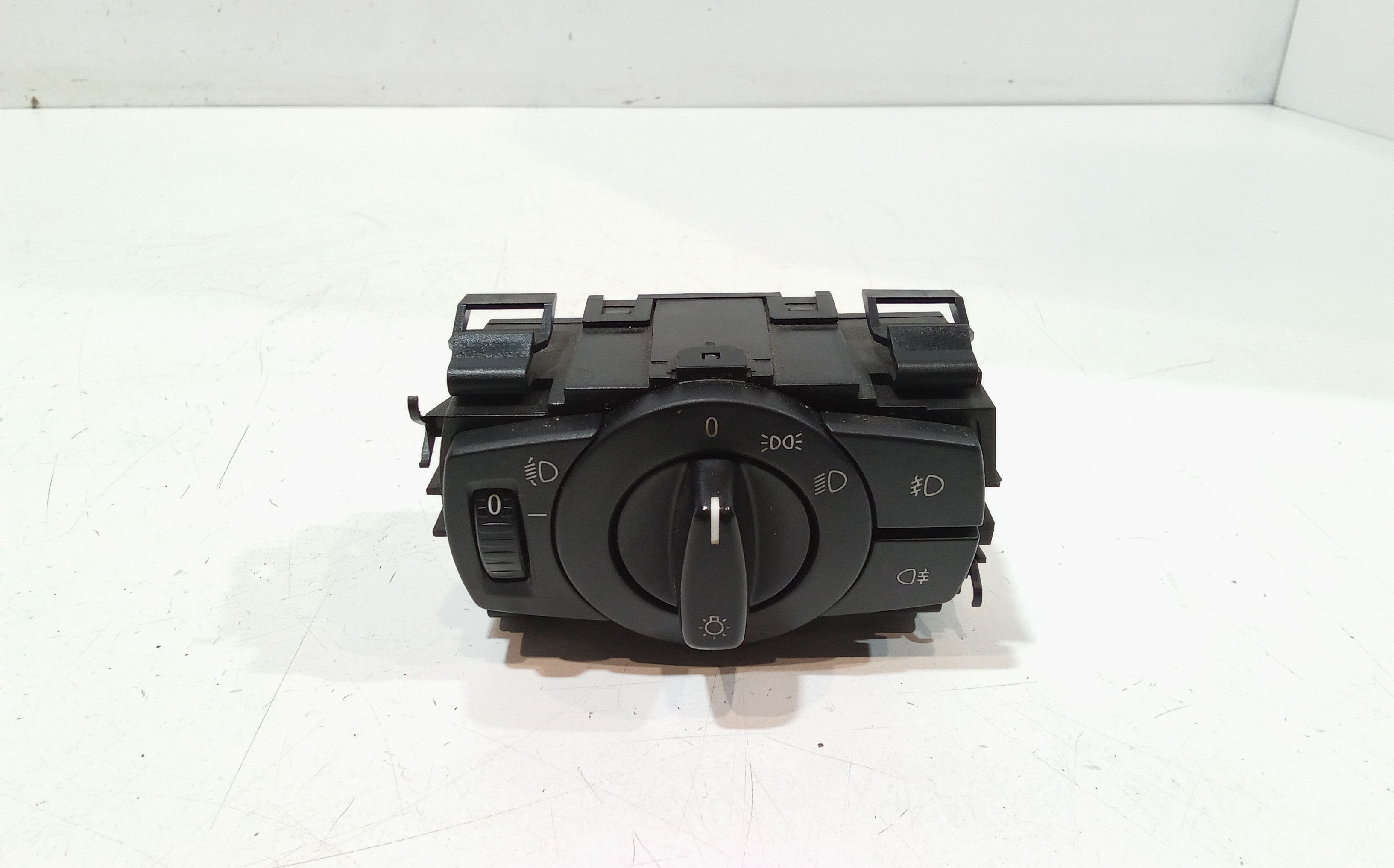 Interruttore Blocco Comando Luci Usato