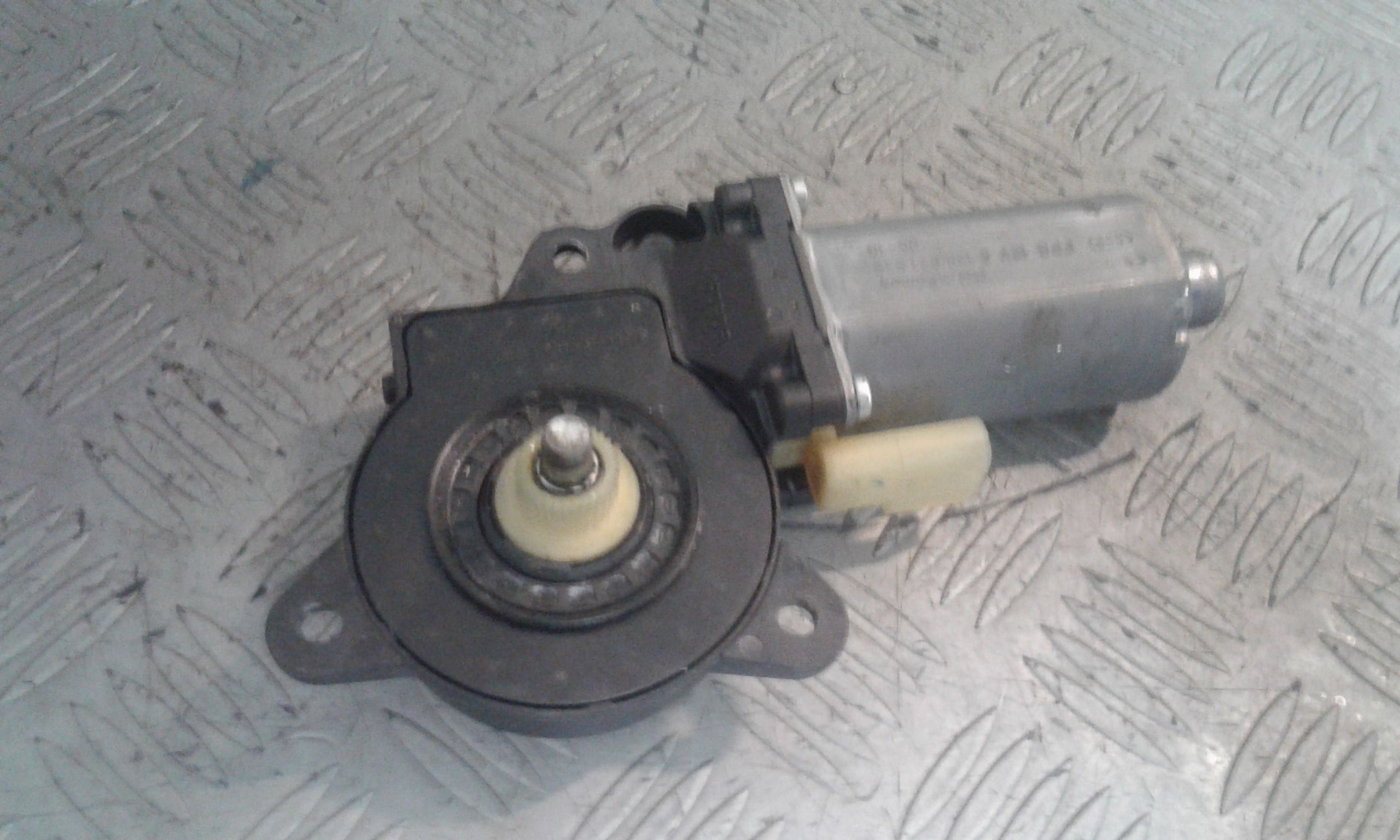 Motorino Alzacristallo Porta Ant. Destro 1218655 Usato