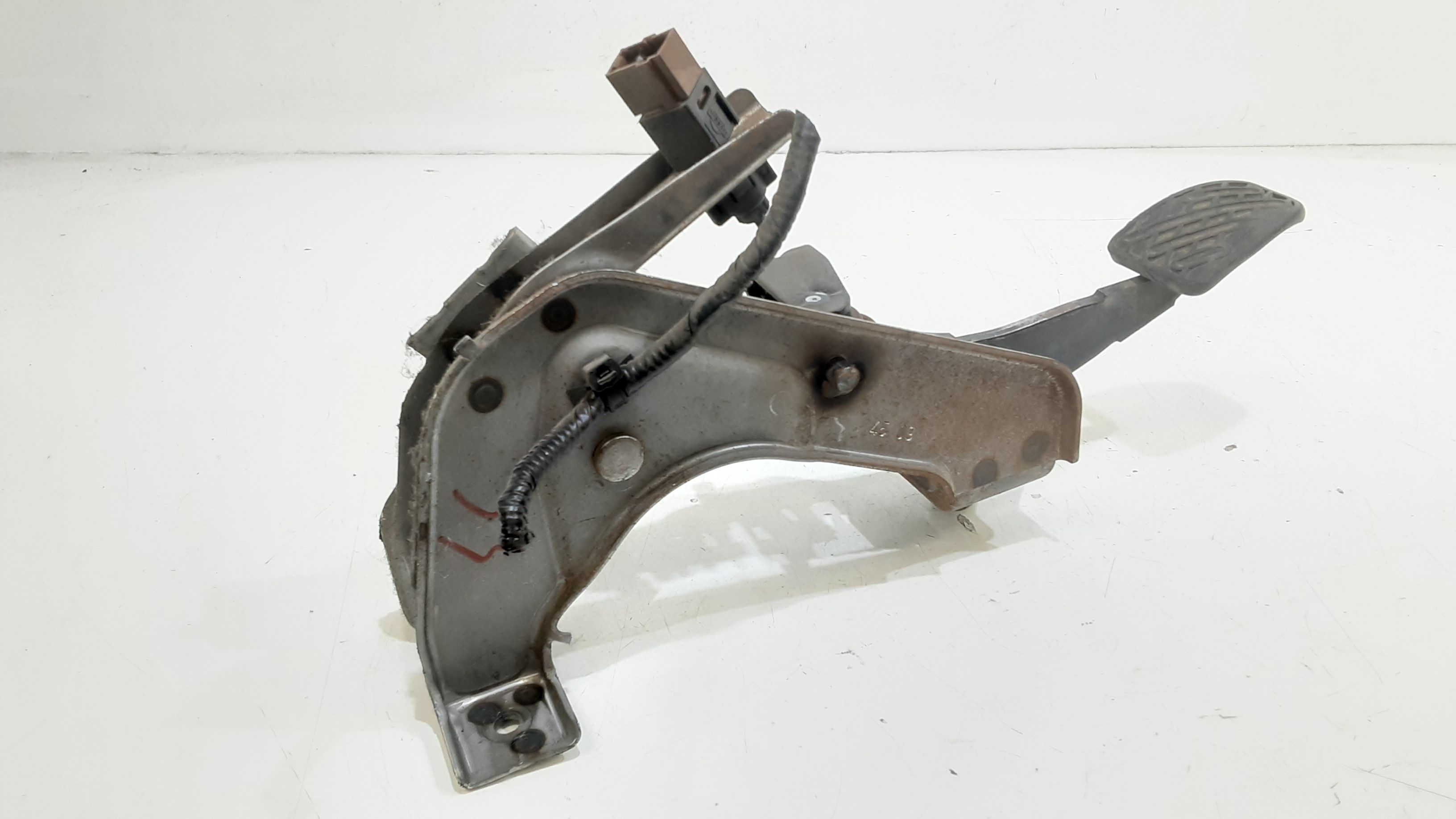 Pedale Frizione 46503JD900 Usato