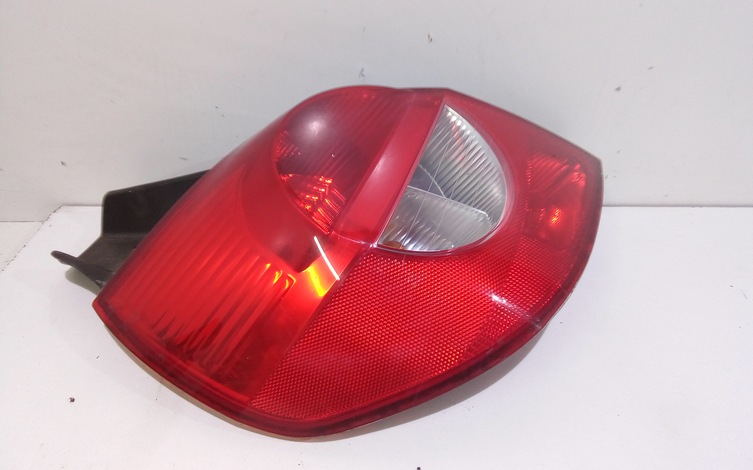 Fanale Post. Sinistro 8200917488 Usato