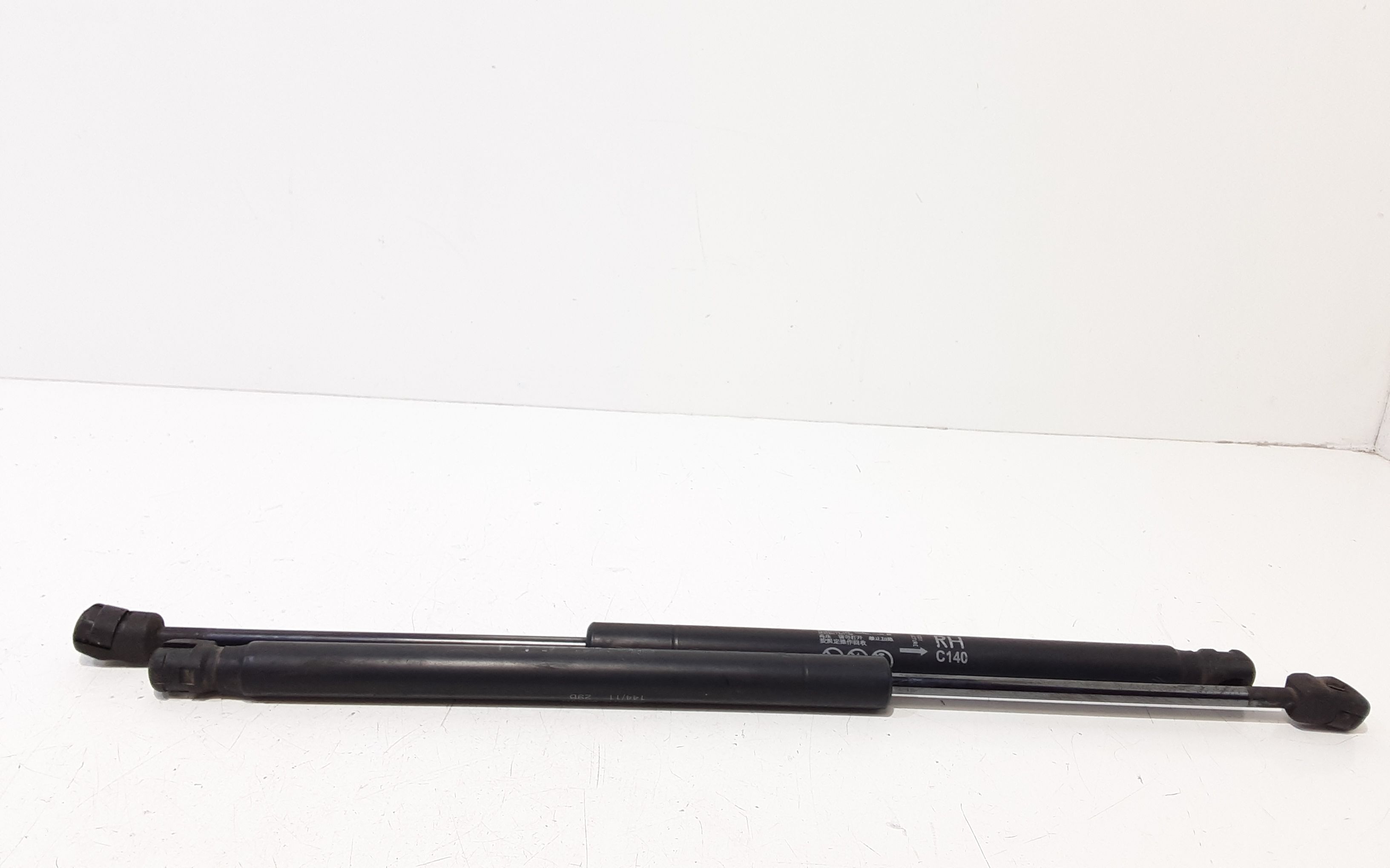 Cerniera Cofano Post. Destro Usato