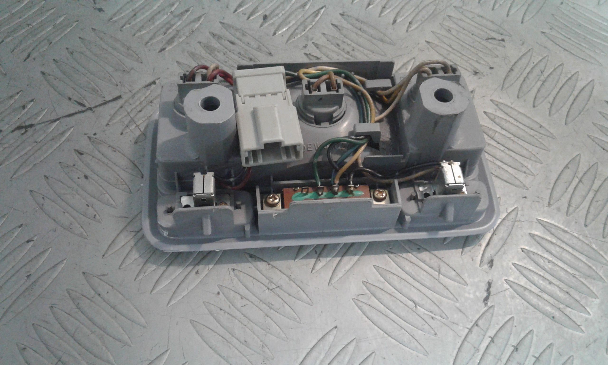 Luce Cortesia Ant. Tetto 34250SZ3003ZH Usato