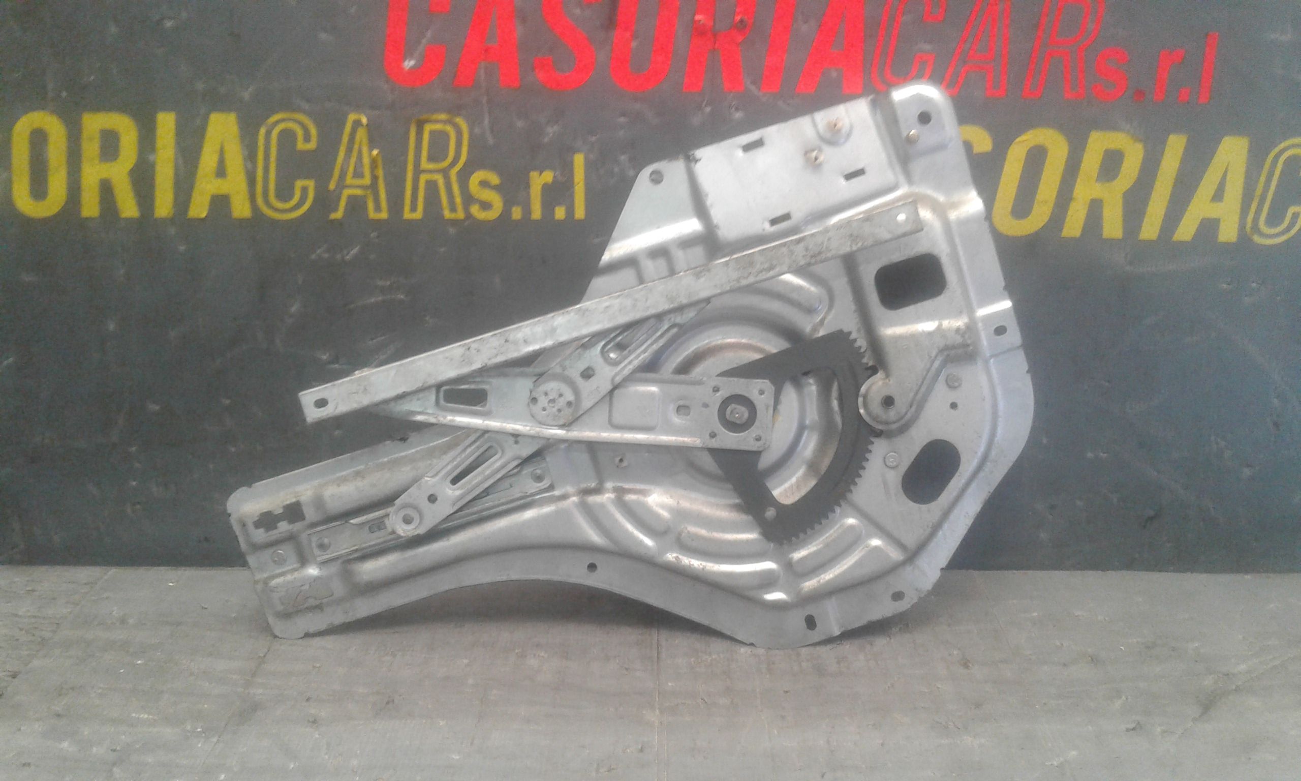 Alzacristallo Porta Post. Destro Usato