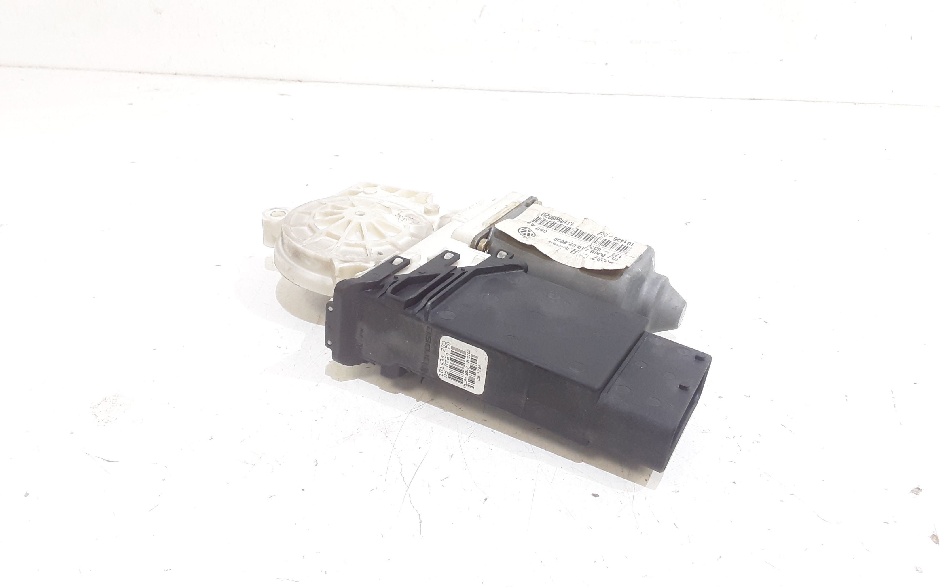 Motorino Alzacristallo Porta Ant. Destro 1C0959802C017 Usato