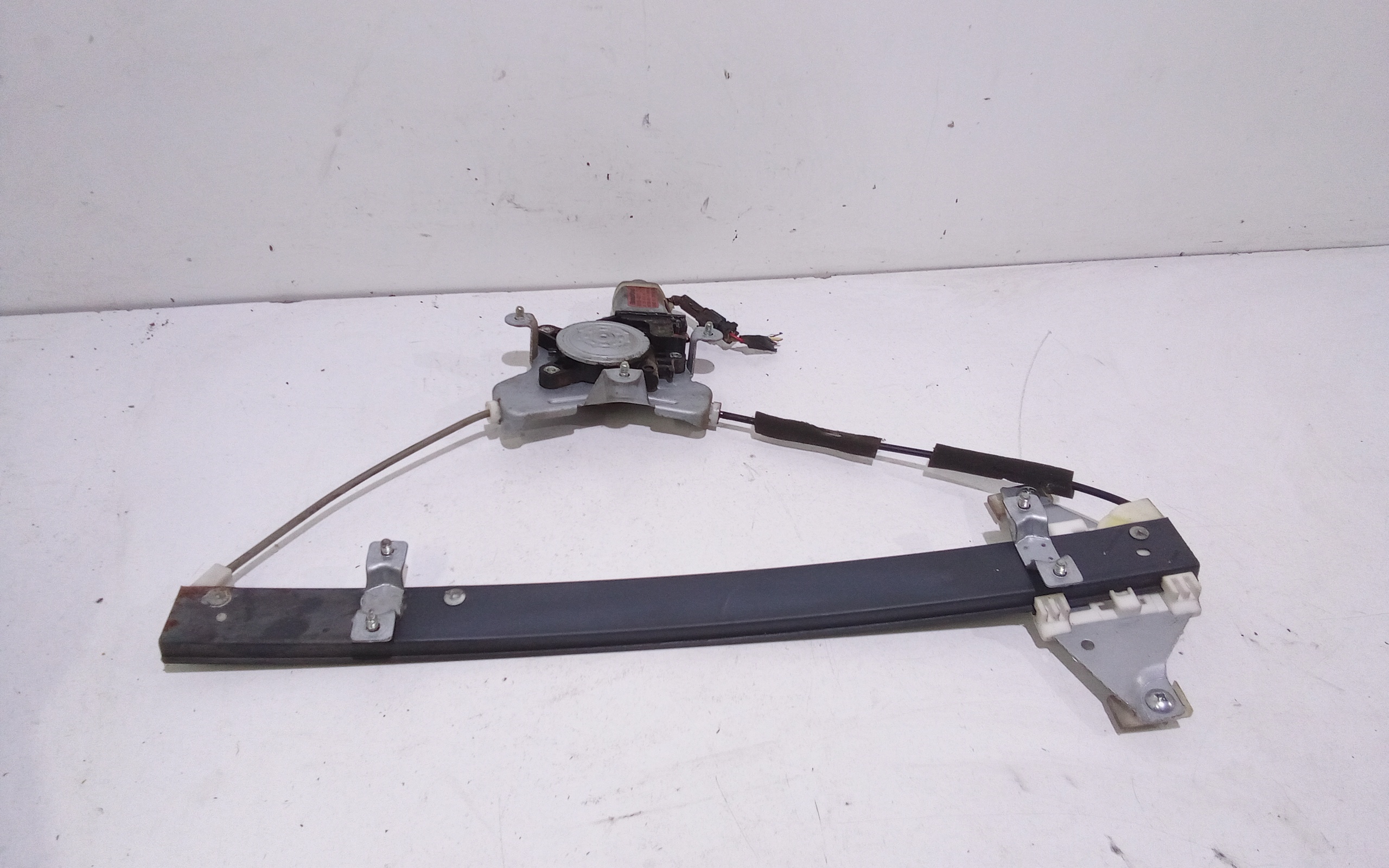 Alzacristallo Porta Post. Destro Usato