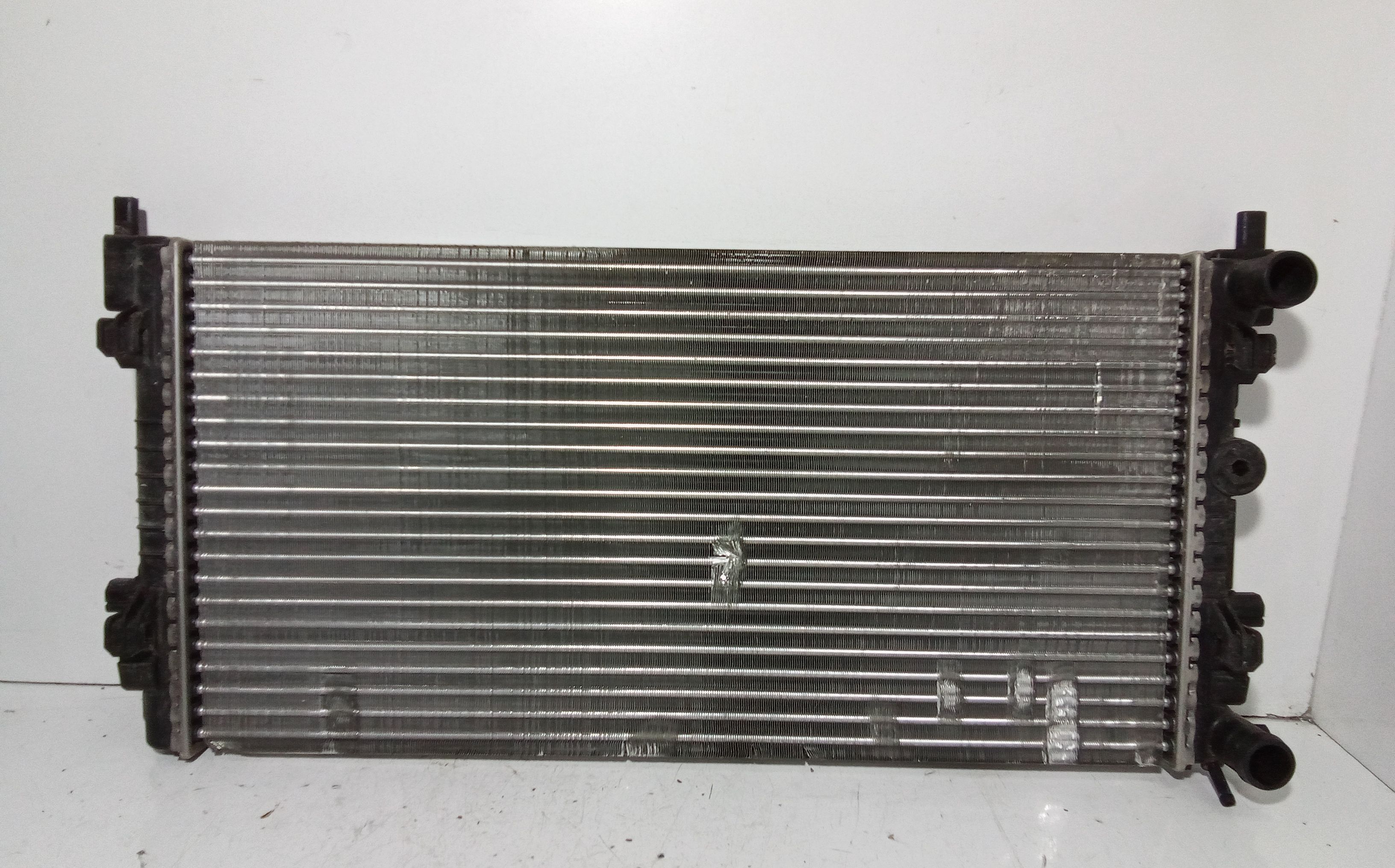 Radiatore 2Q0121253K Usato