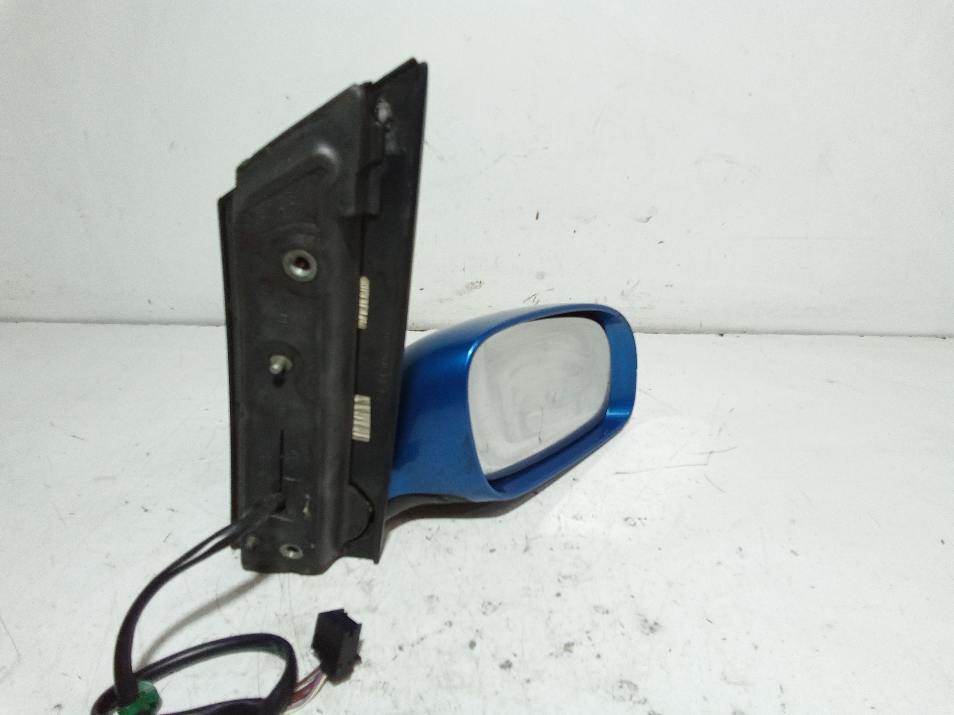 Retrovisore Est. Destro Usato