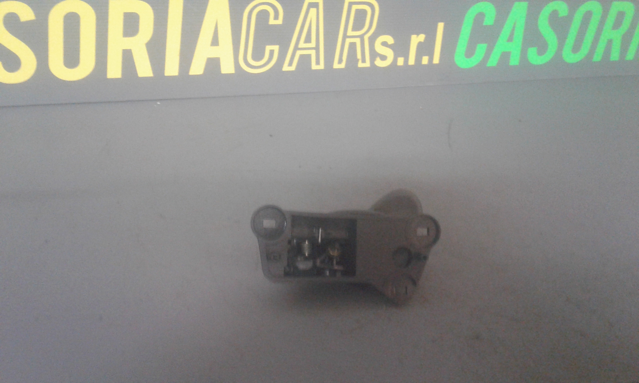 Maniglia Int. Apertura Porta Ant. Destro Usato