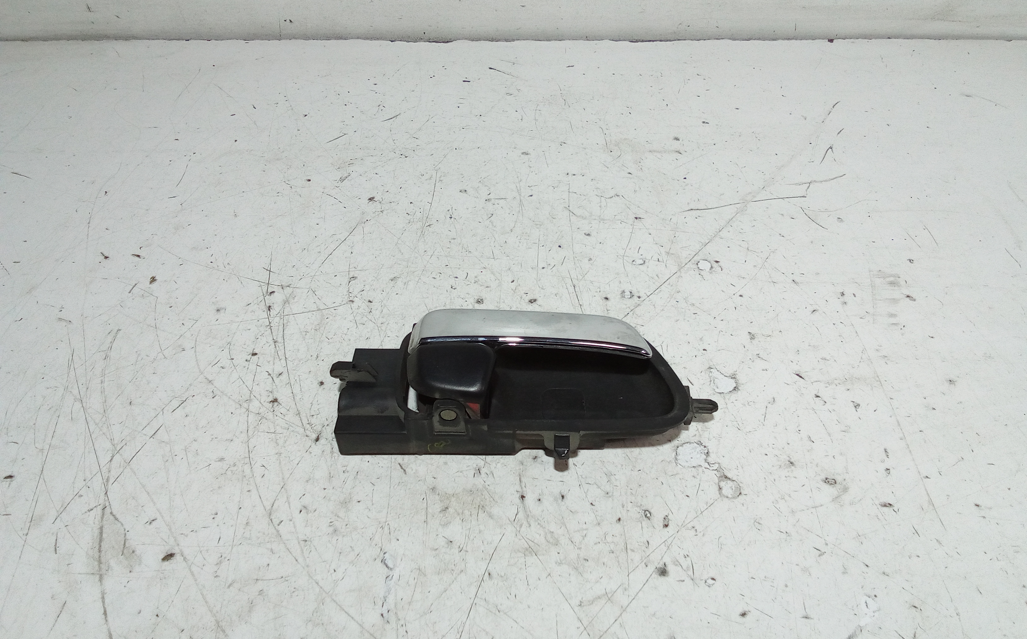 Maniglia Int. Apertura Porta Post. Destro Usato