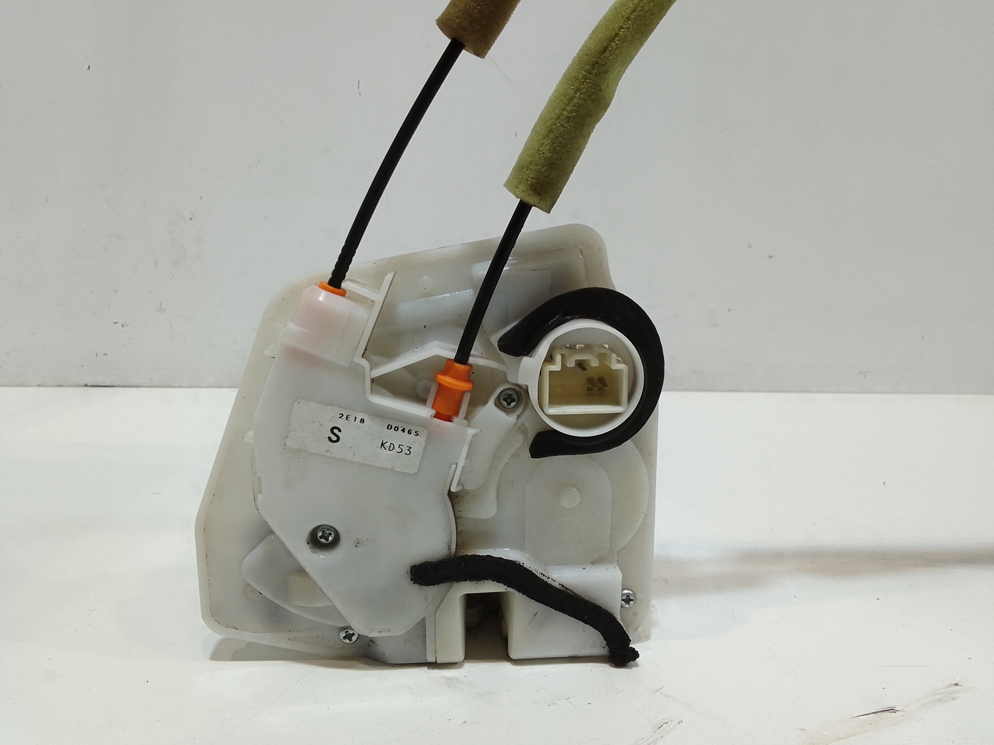 Serratura Porta Ant. Destro KD4758310 Usato