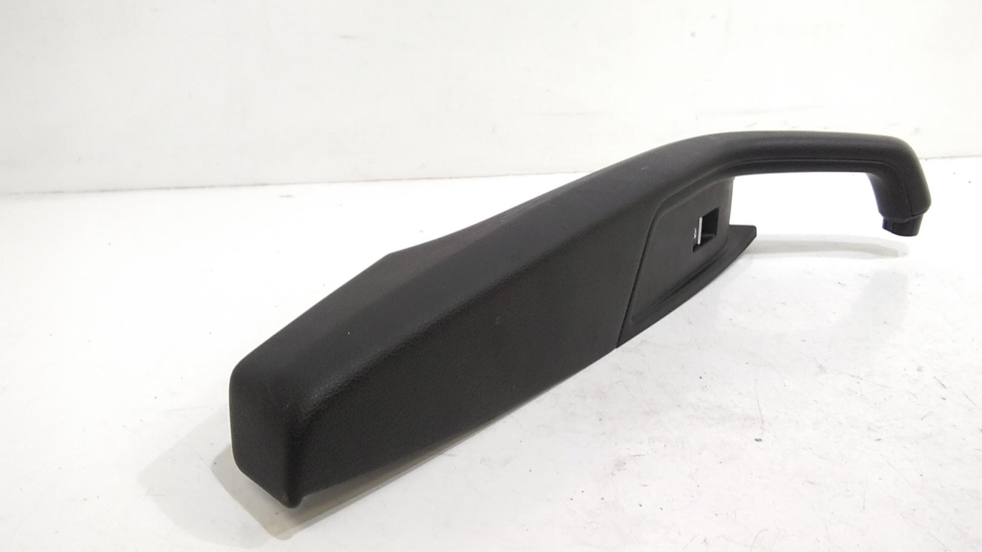 Interruttore Alzacristalli Porta Ant. Destro Usato